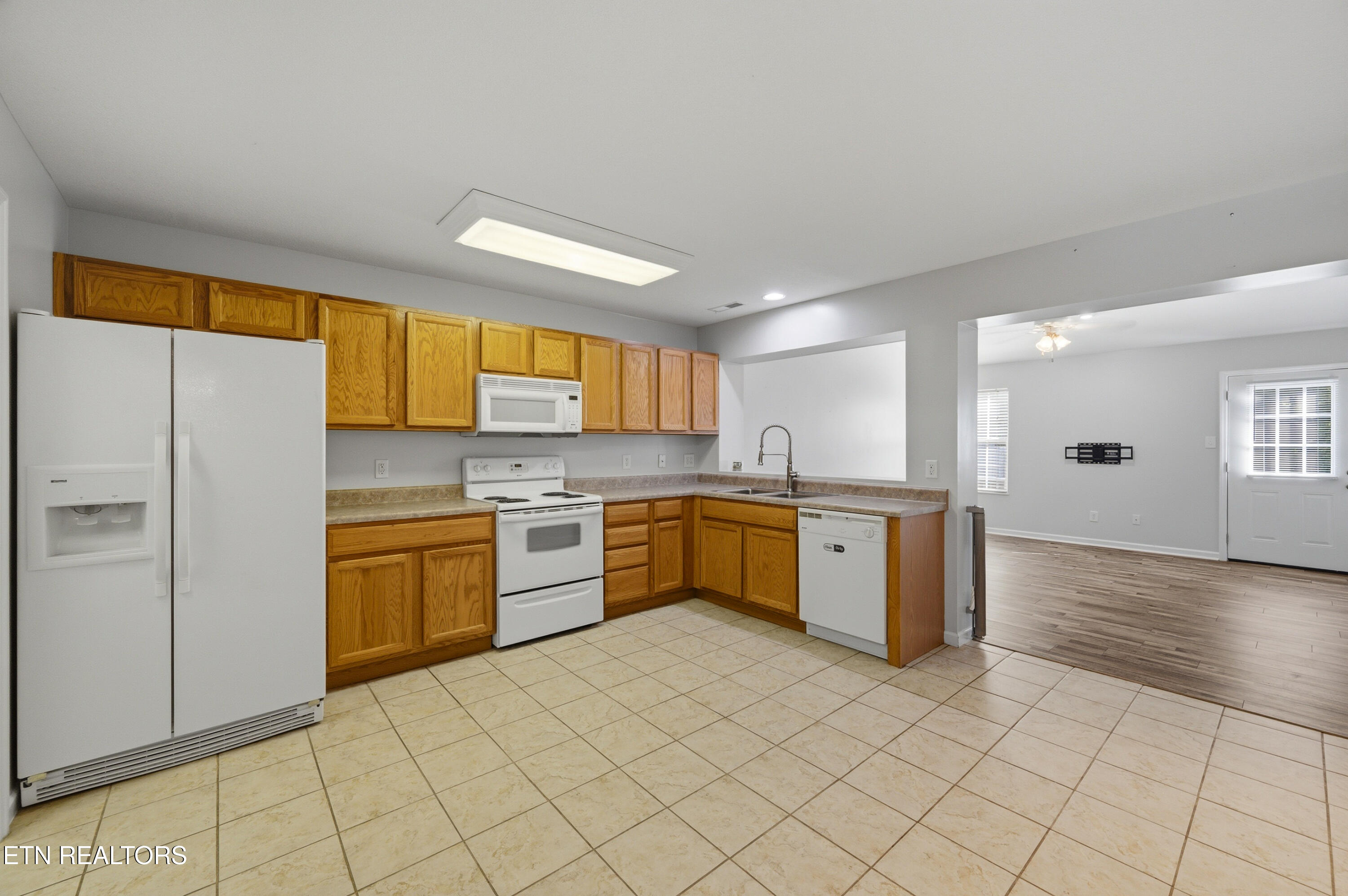 6946 La Christa Way Knoxville TN 37921