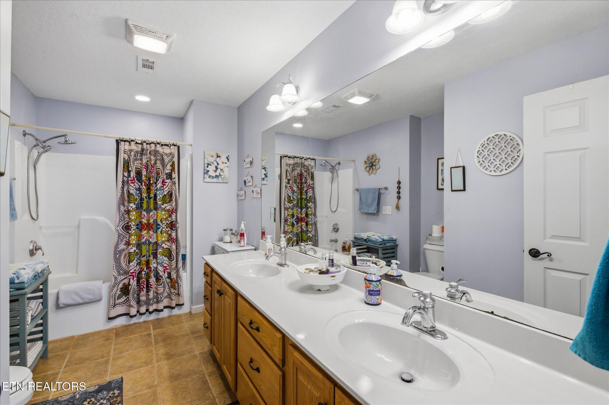 404 Ashbury Circle Sweetwater TN 37874