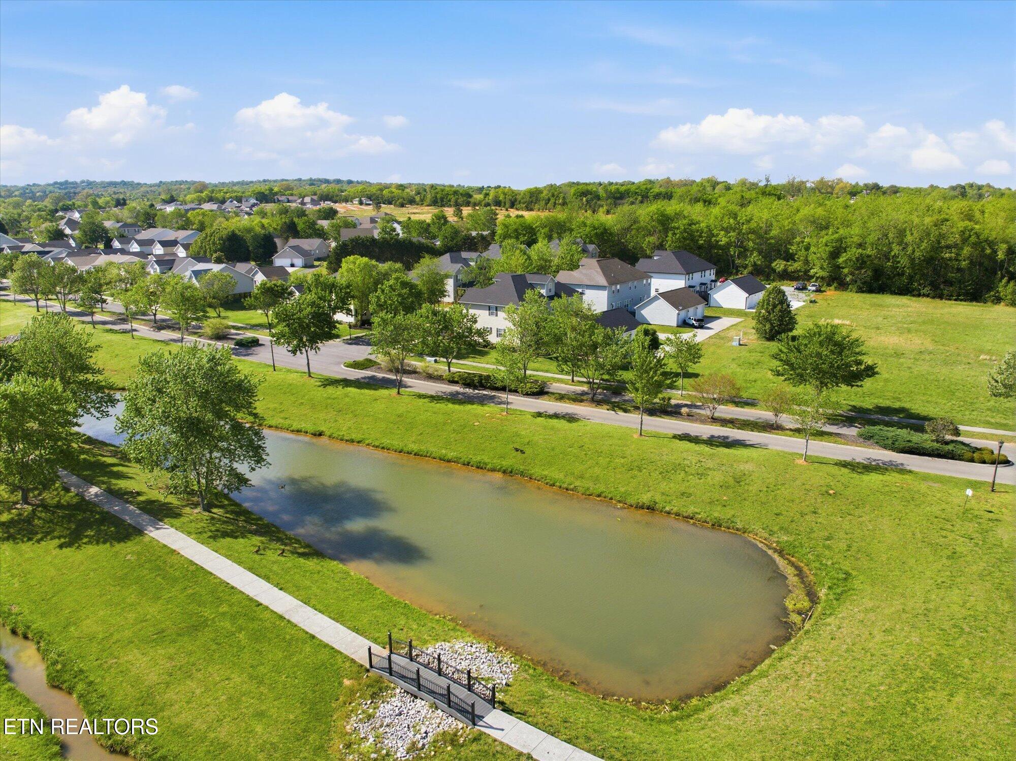 404 Ashbury Circle Sweetwater TN 37874