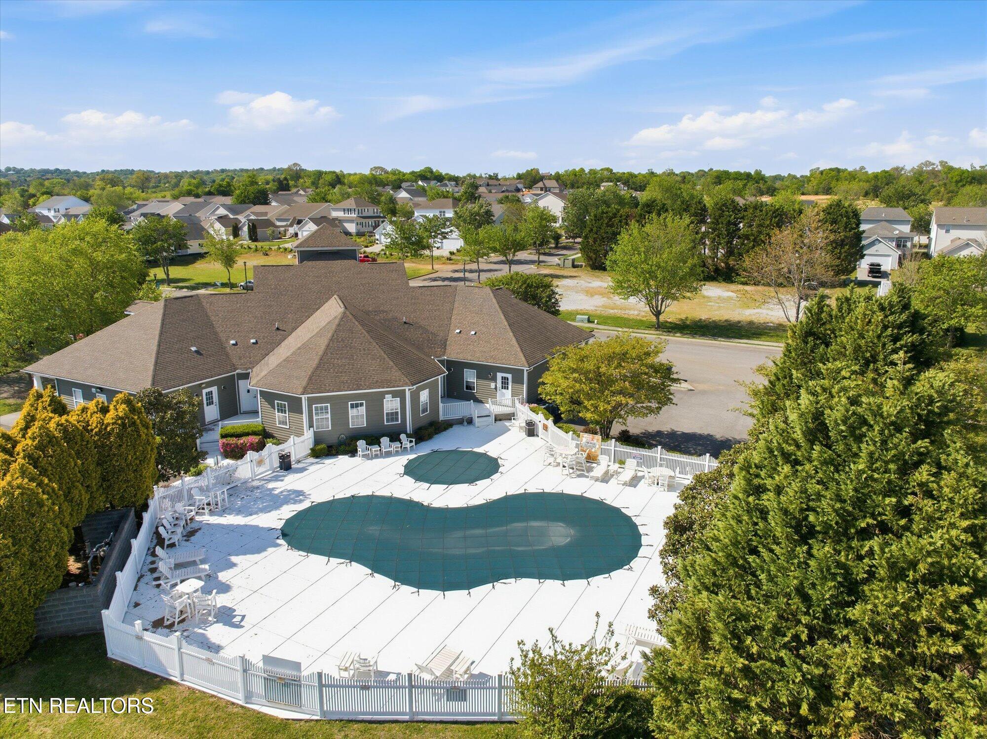 404 Ashbury Circle Sweetwater TN 37874