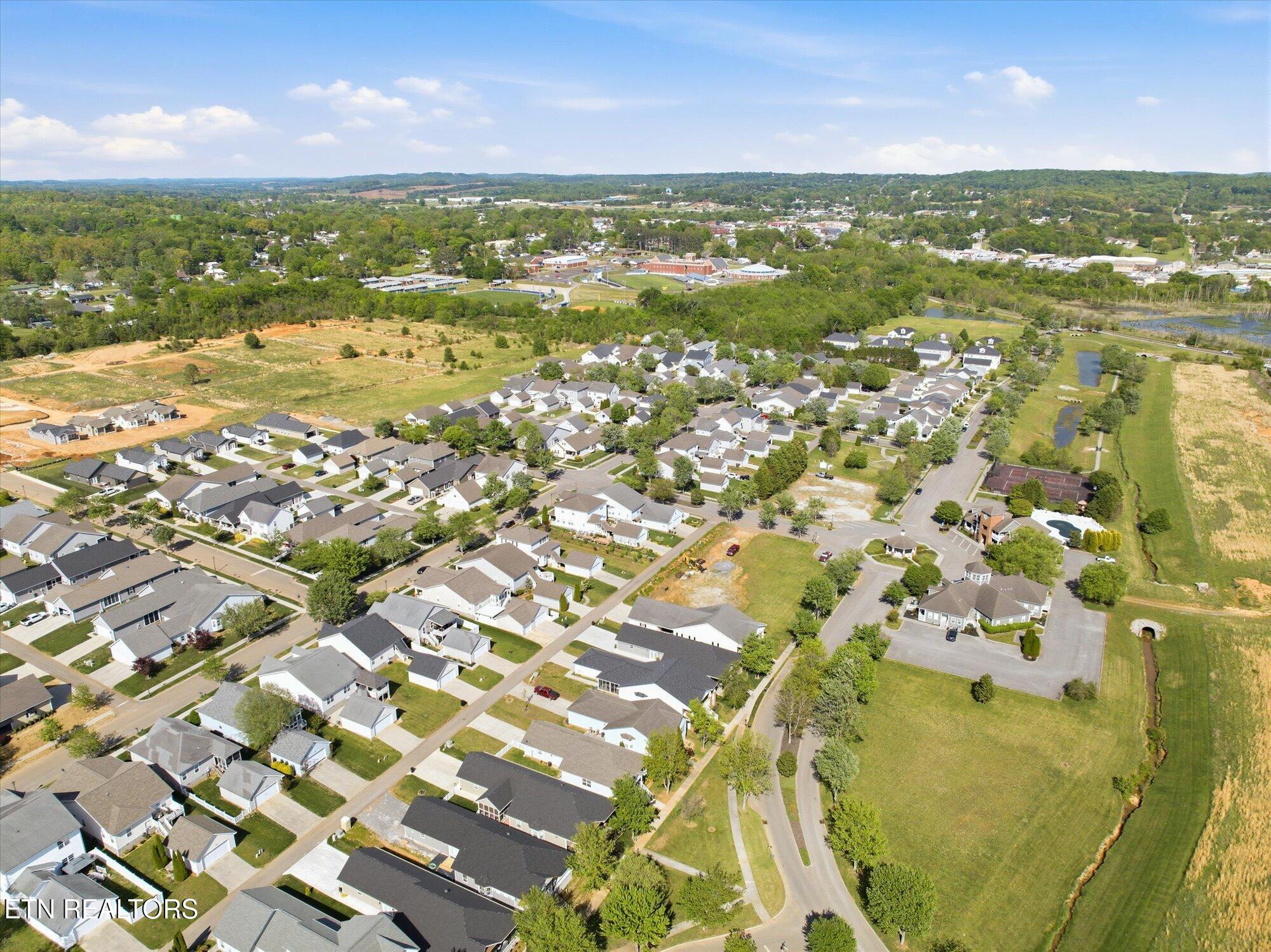404 Ashbury Circle Sweetwater TN 37874