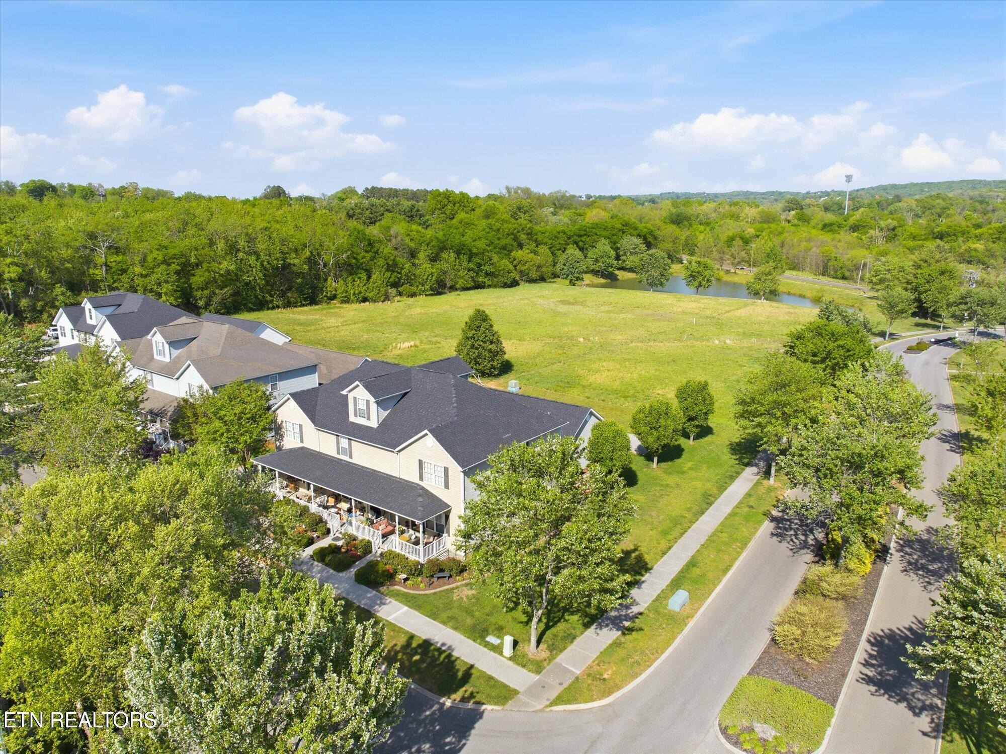 404 Ashbury Circle Sweetwater TN 37874