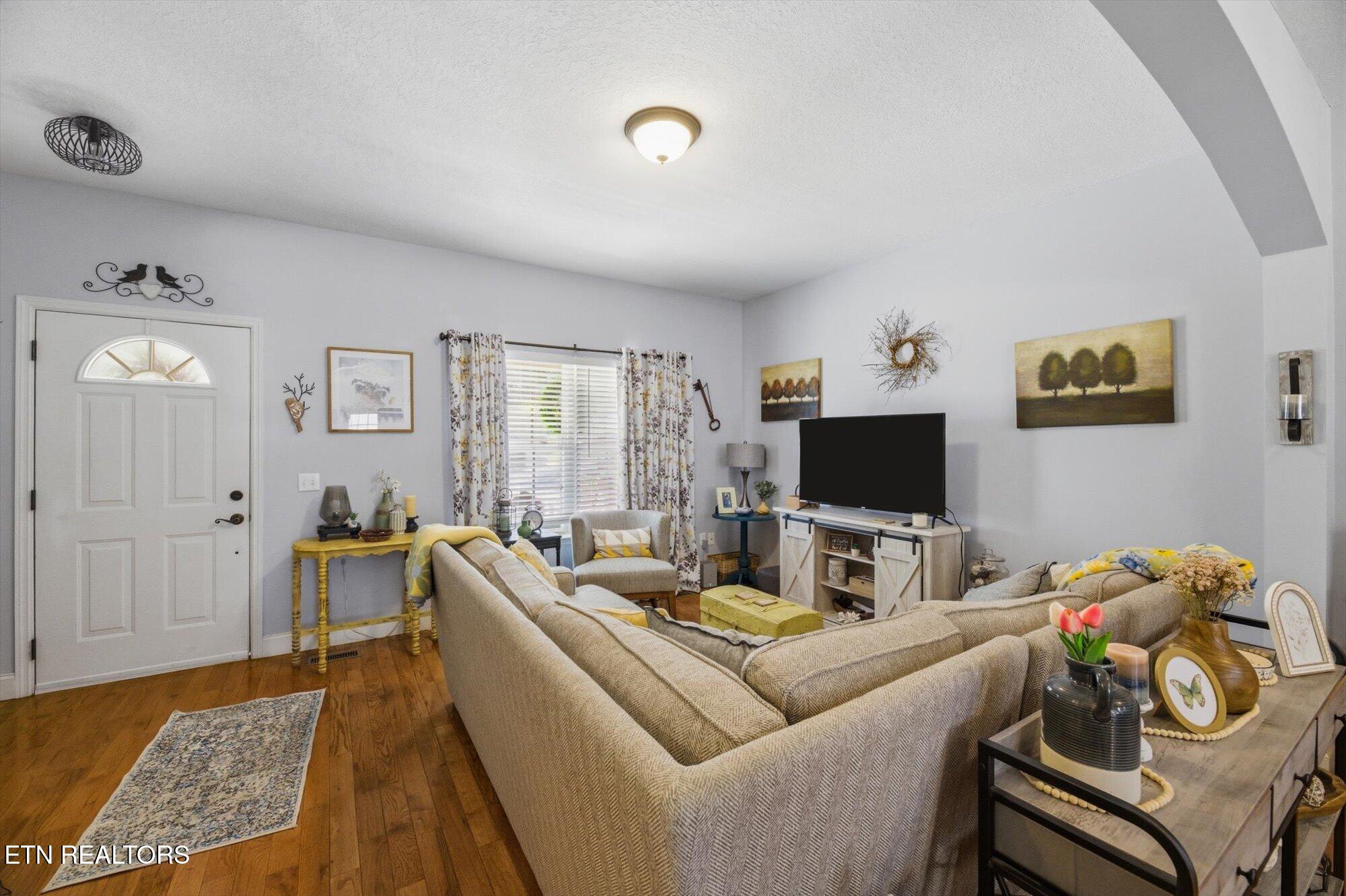 404 Ashbury Circle Sweetwater TN 37874