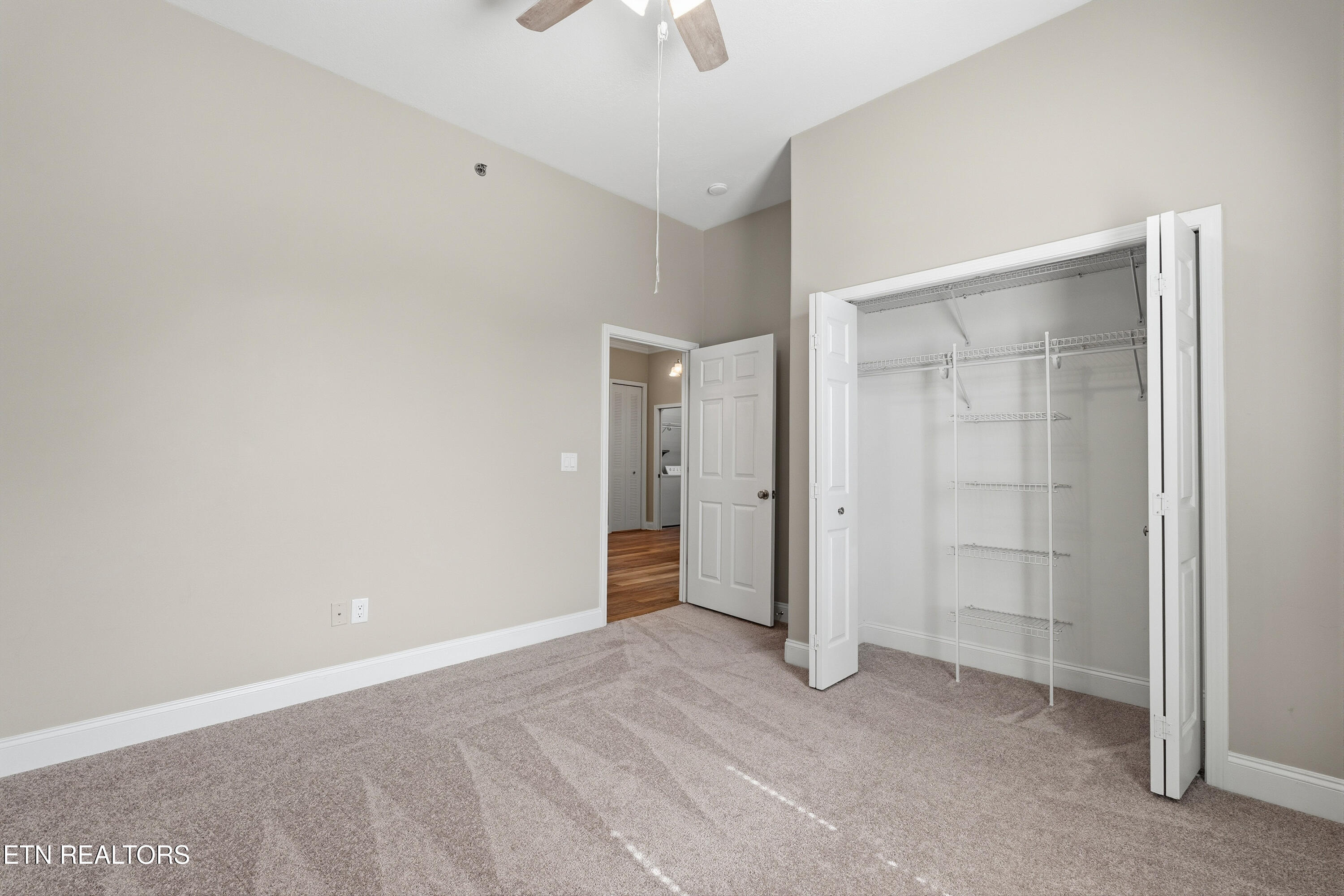 565 Rarity Bay Parkway Vonore TN 37885
