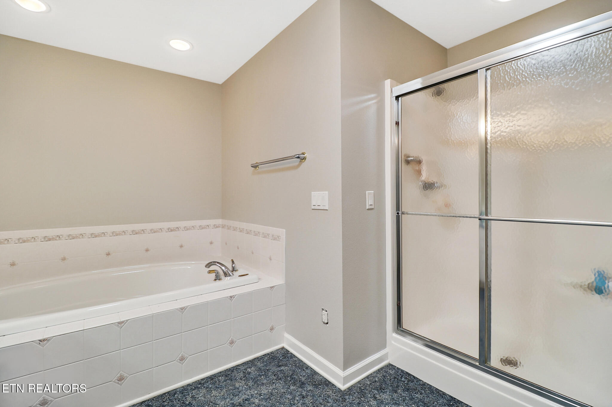 3 Augustine Lane Fairfield Glade TN 38558