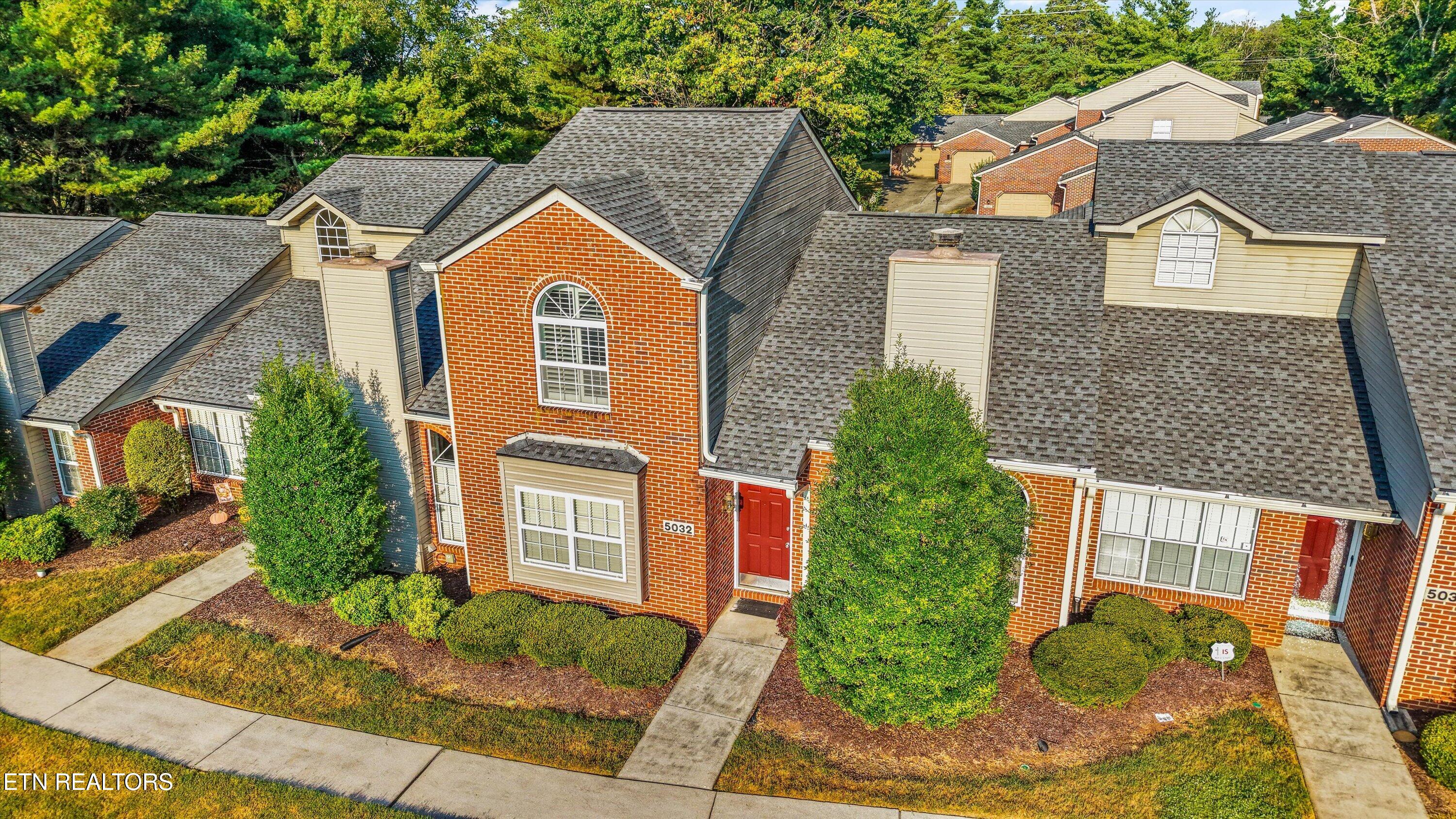 5032 Griffins Gate Lane Knoxville TN 37912