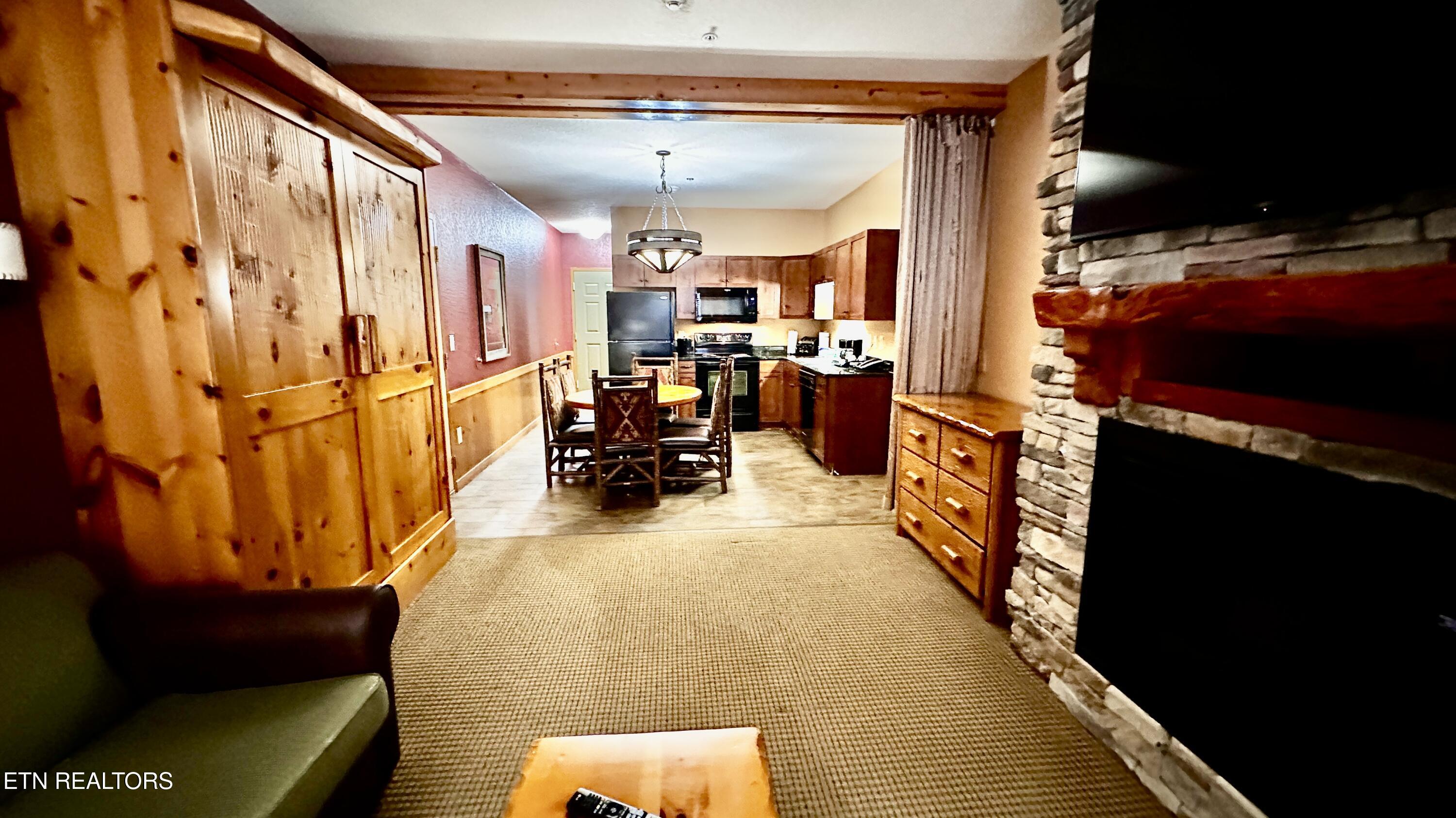 1424 Old Knoxville Highway Sevierville TN 37876