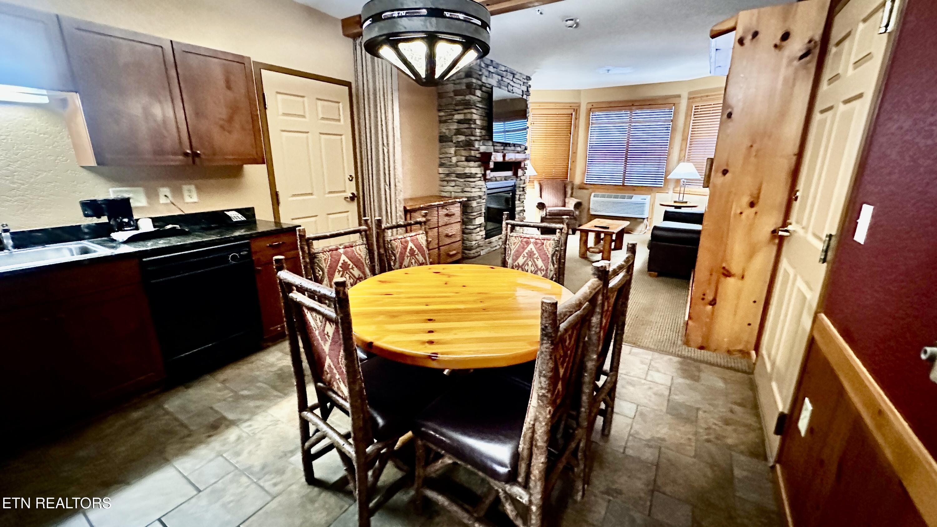 1424 Old Knoxville Highway Sevierville TN 37876