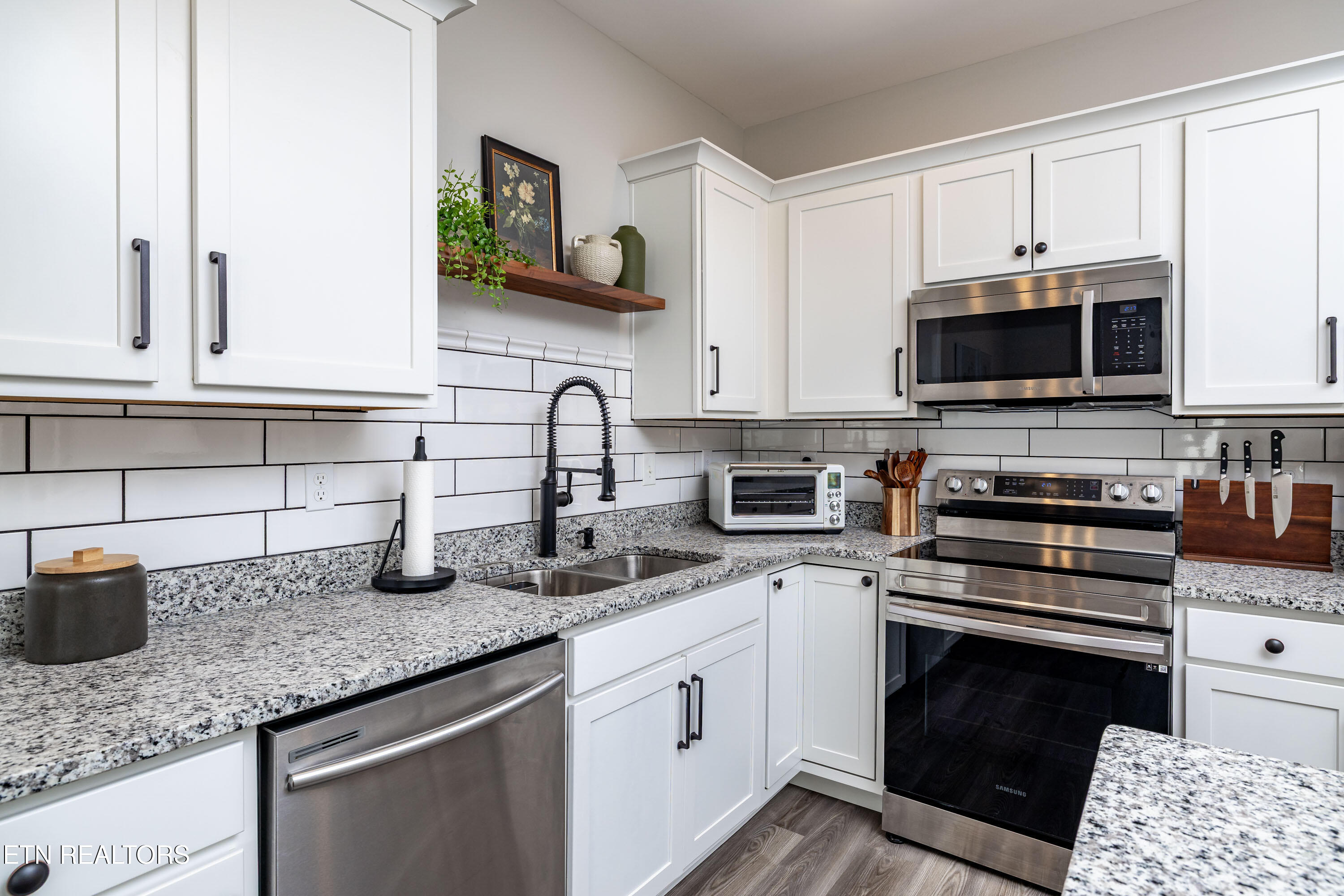 305 Harper Village Way Lenoir City TN 37771