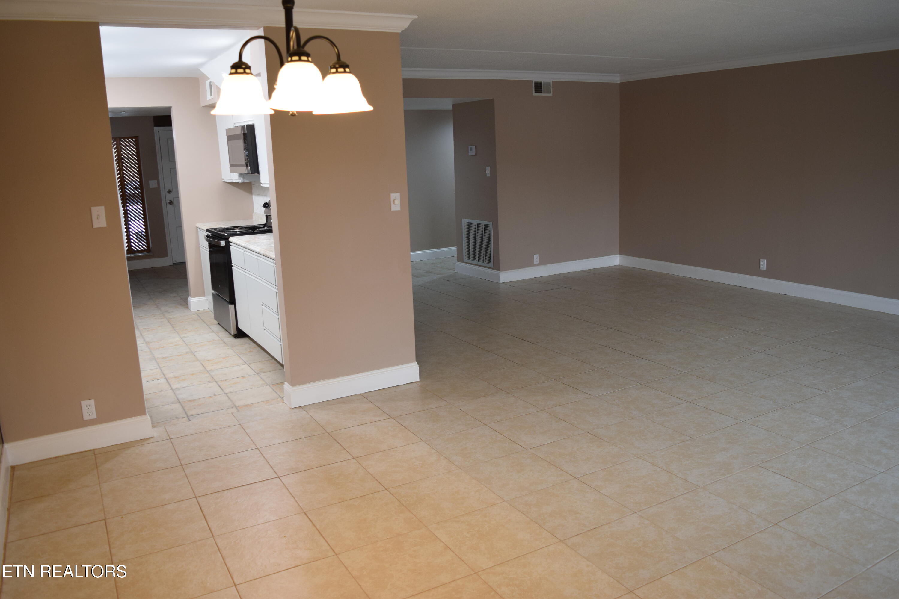 8526 Madrid Court Knoxville TN 37923