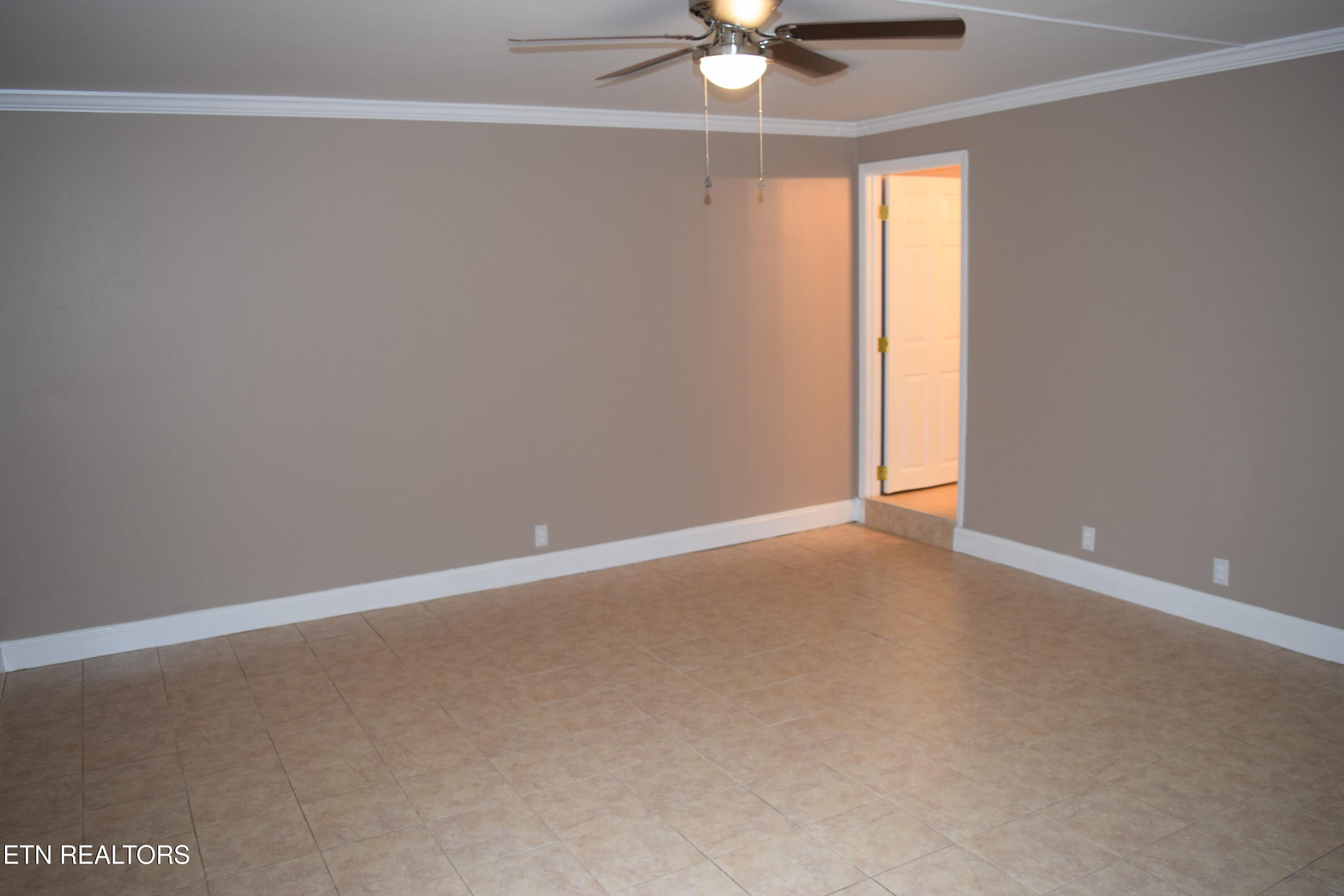 8526 Madrid Court Knoxville TN 37923