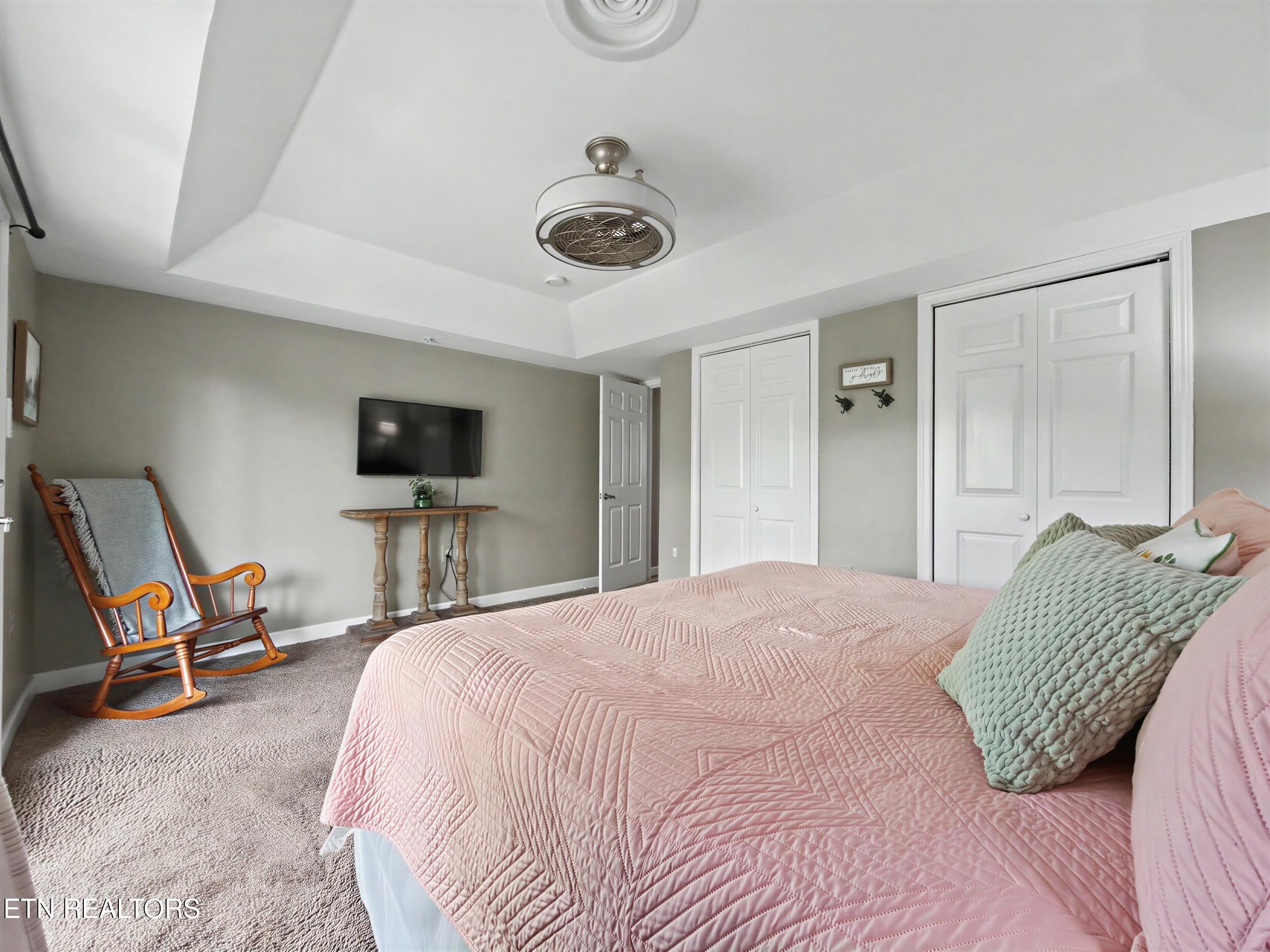 609 River Place Way Sevierville TN 37862