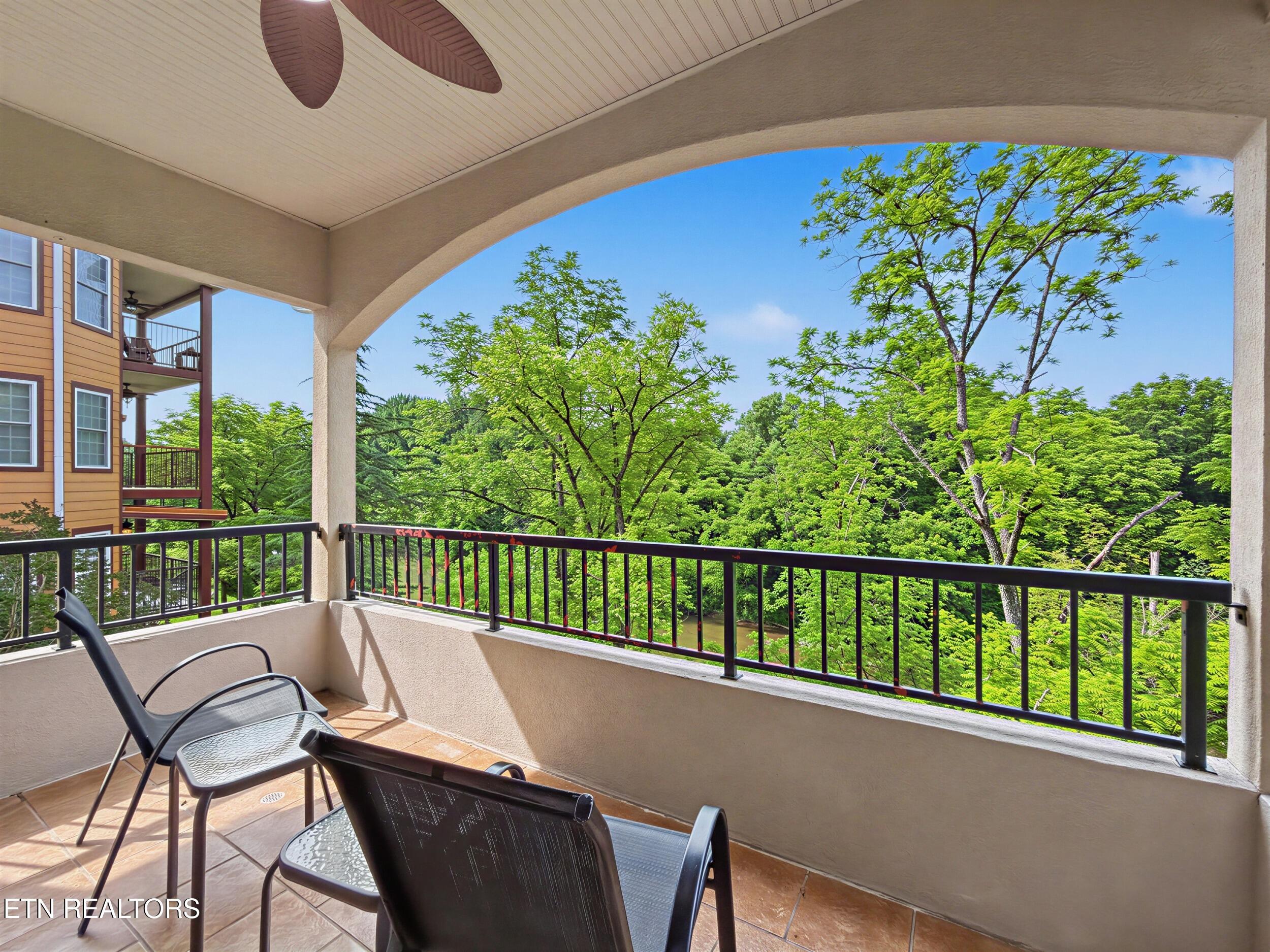 609 River Place Way Sevierville TN 37862