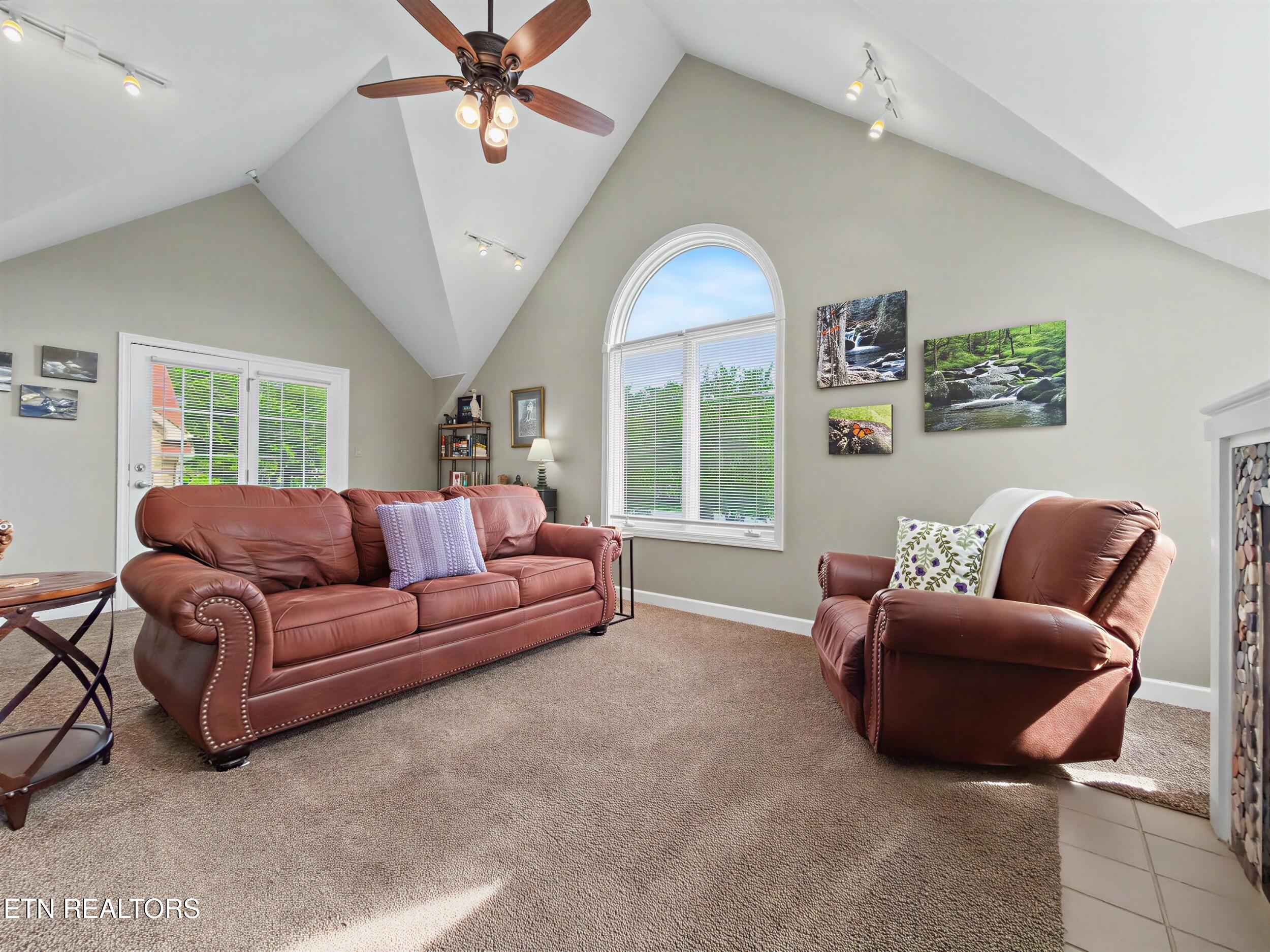 609 River Place Way Sevierville TN 37862