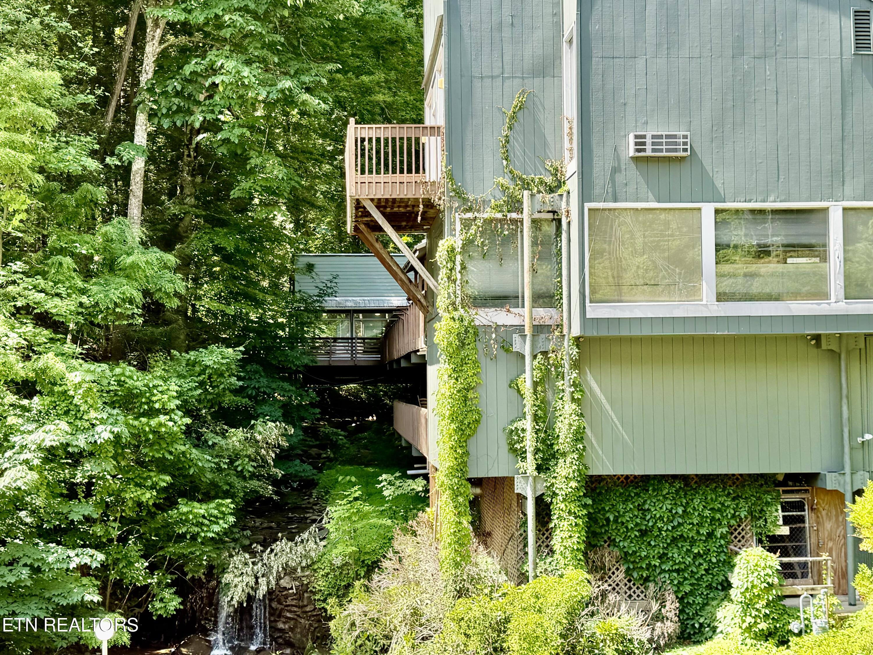1435 Wiley Oakley Drive Gatlinburg TN 37738