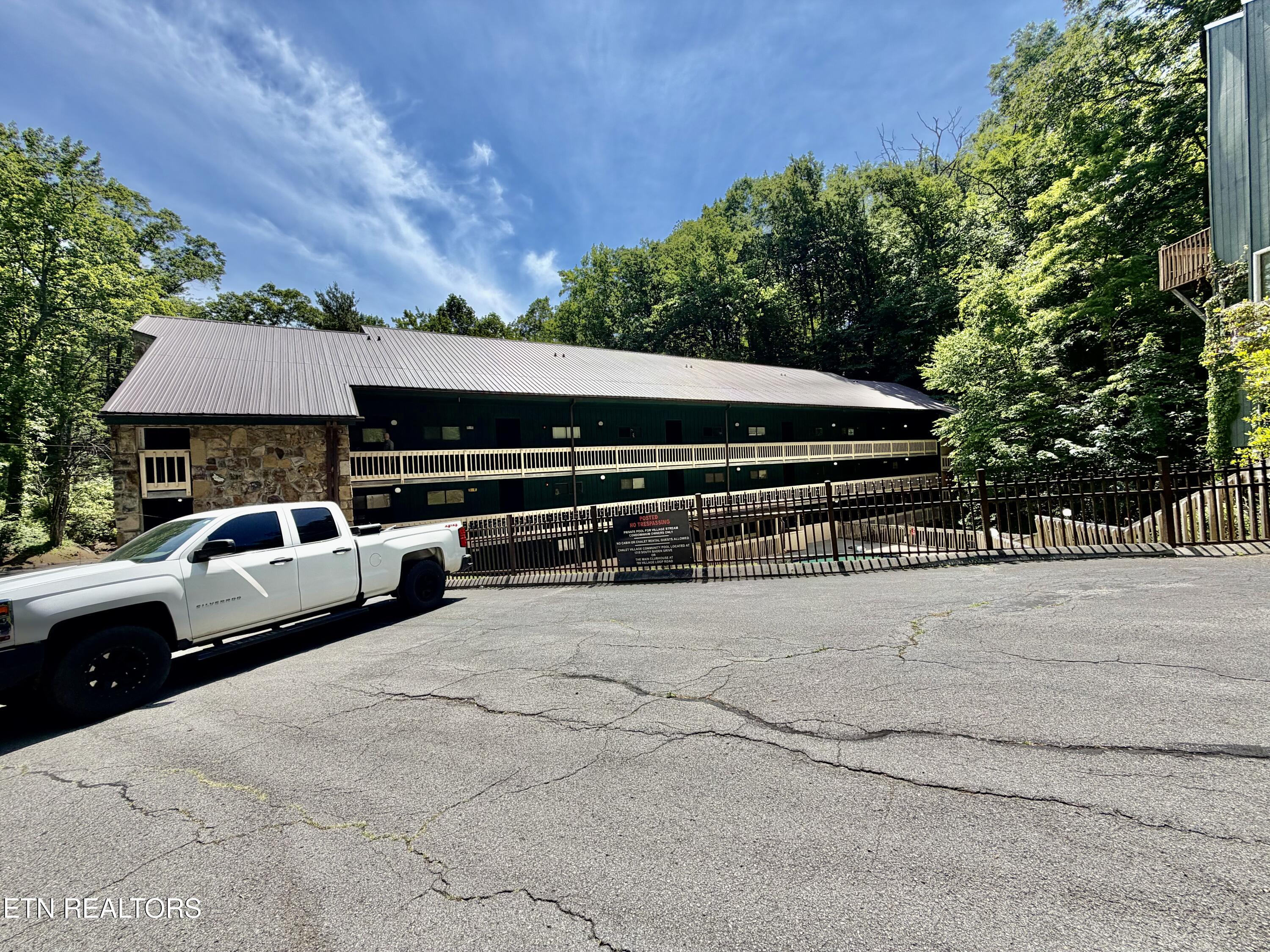 1435 Wiley Oakley Drive Gatlinburg TN 37738
