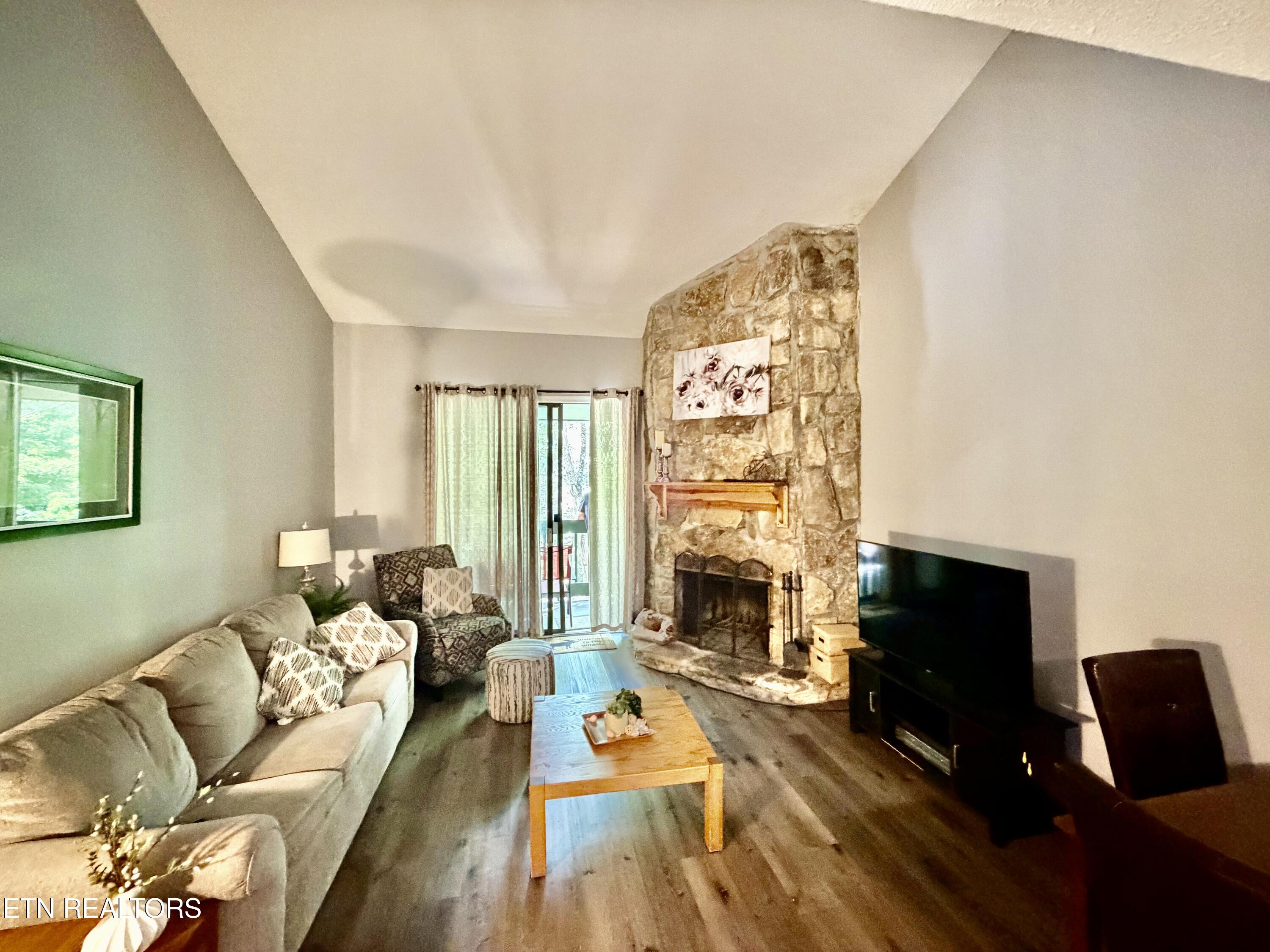 1435 Wiley Oakley Drive Gatlinburg TN 37738