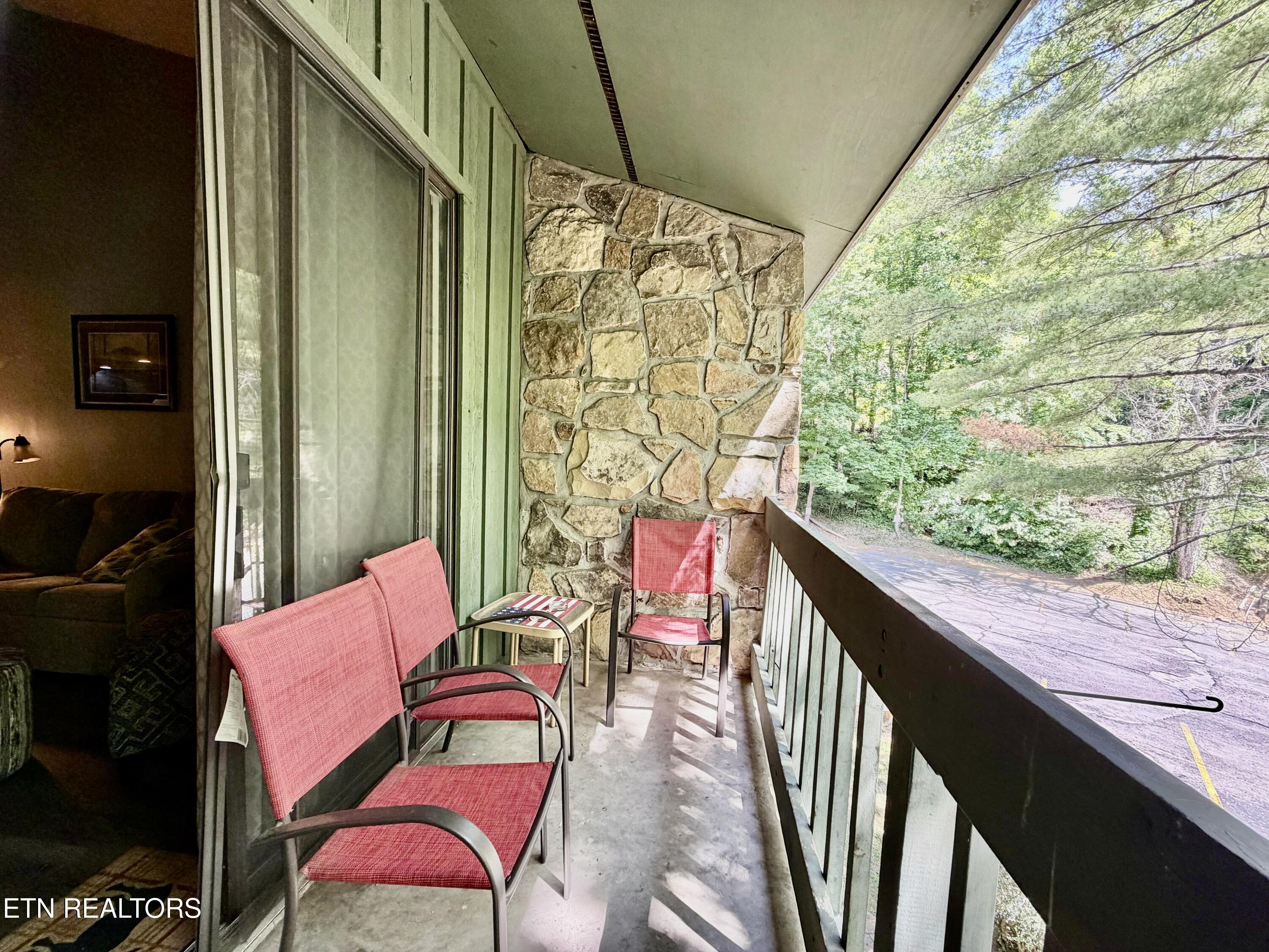 1435 Wiley Oakley Drive Gatlinburg TN 37738