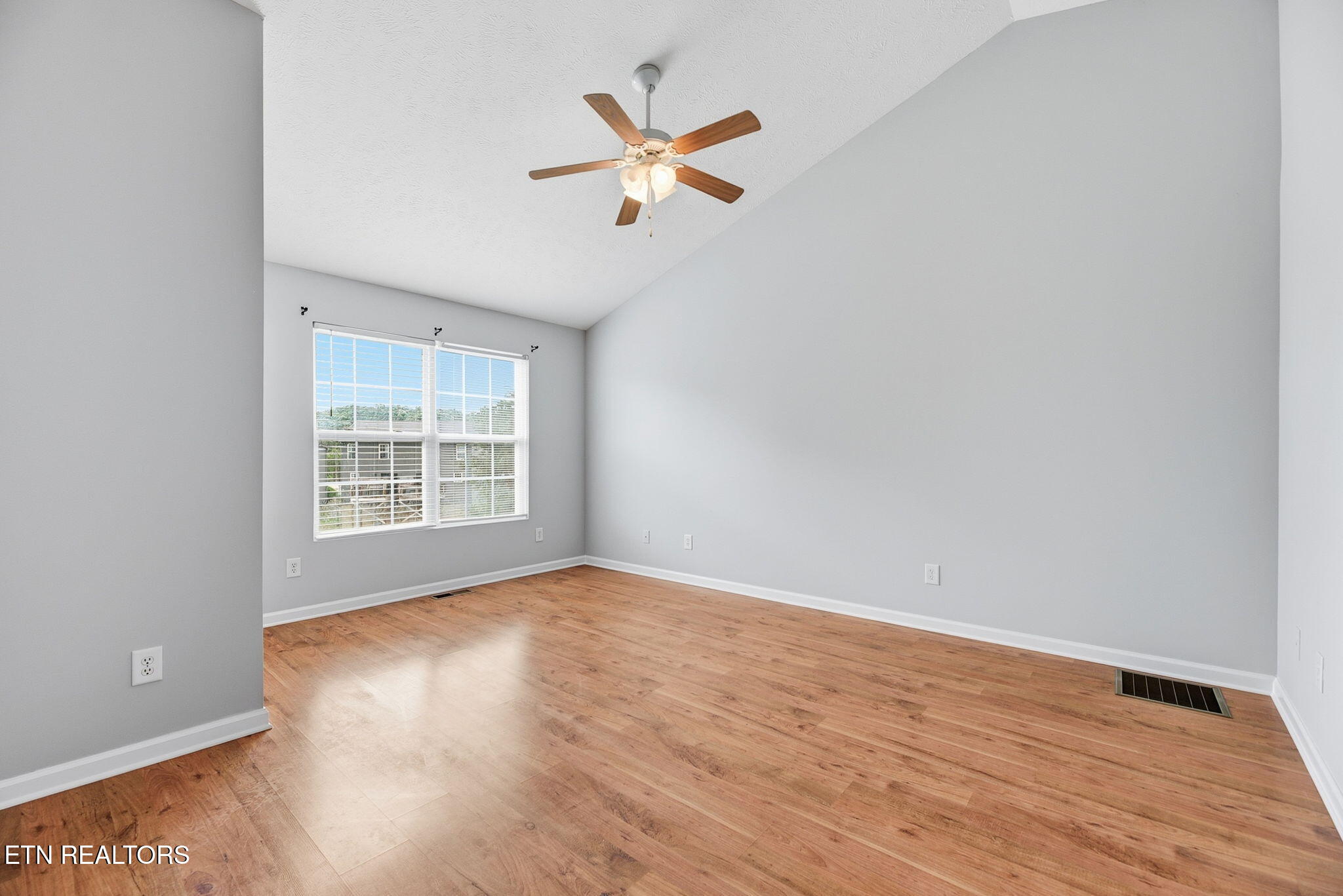 1424 William Holt Boulevard Sevierville TN 37862
