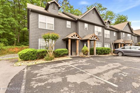 1424 William Holt Boulevard Sevierville TN 37862