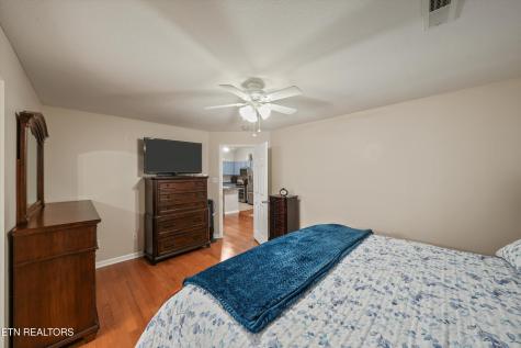 1676 Emerald Pointe Lane Knoxville TN 37918