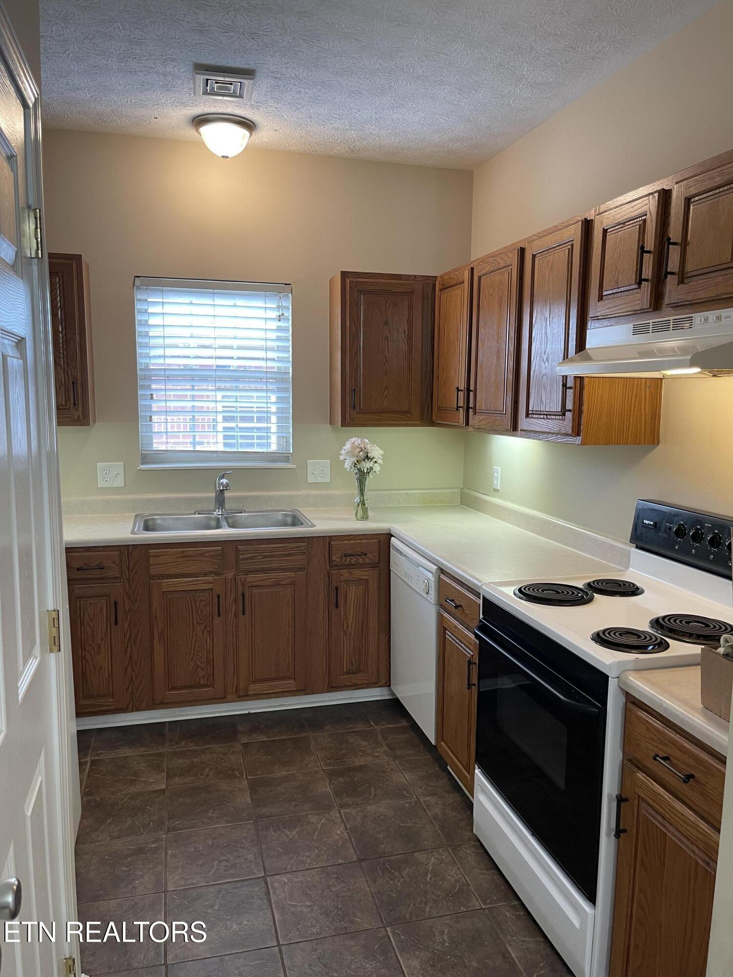 4805 Lyons View Pike Knoxville TN 37919