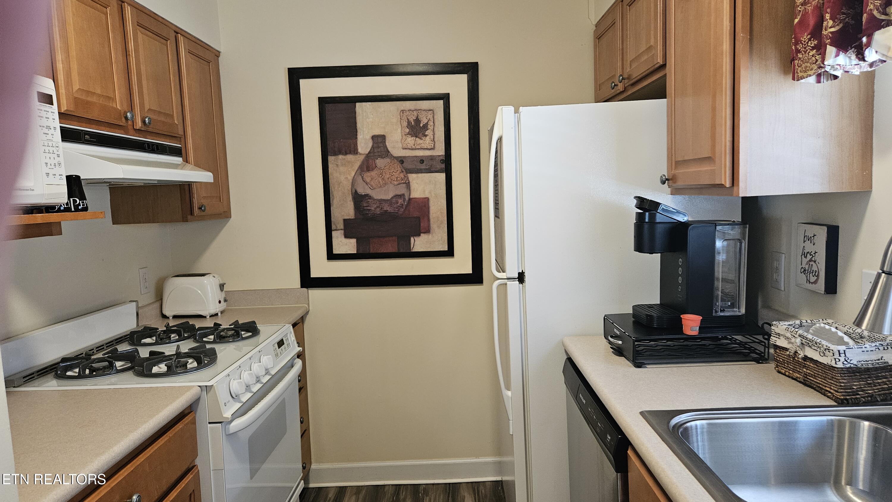 615 River Place Way Sevierville TN 37862