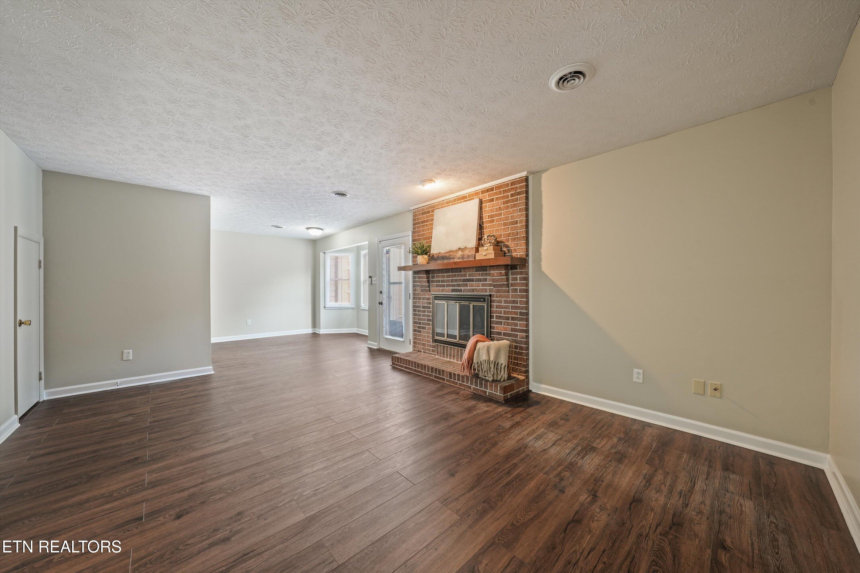8732 Aragon Lane Knoxville TN 37923