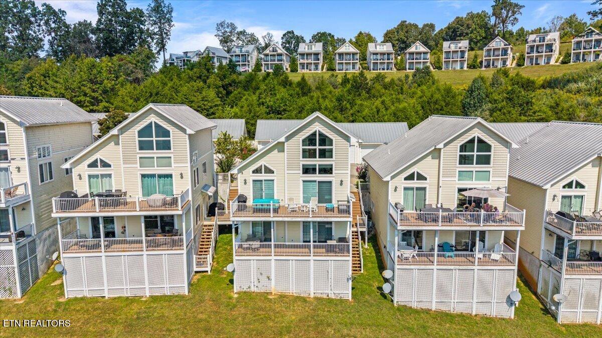 131 N Deer Village Lane Lafollette TN 37766