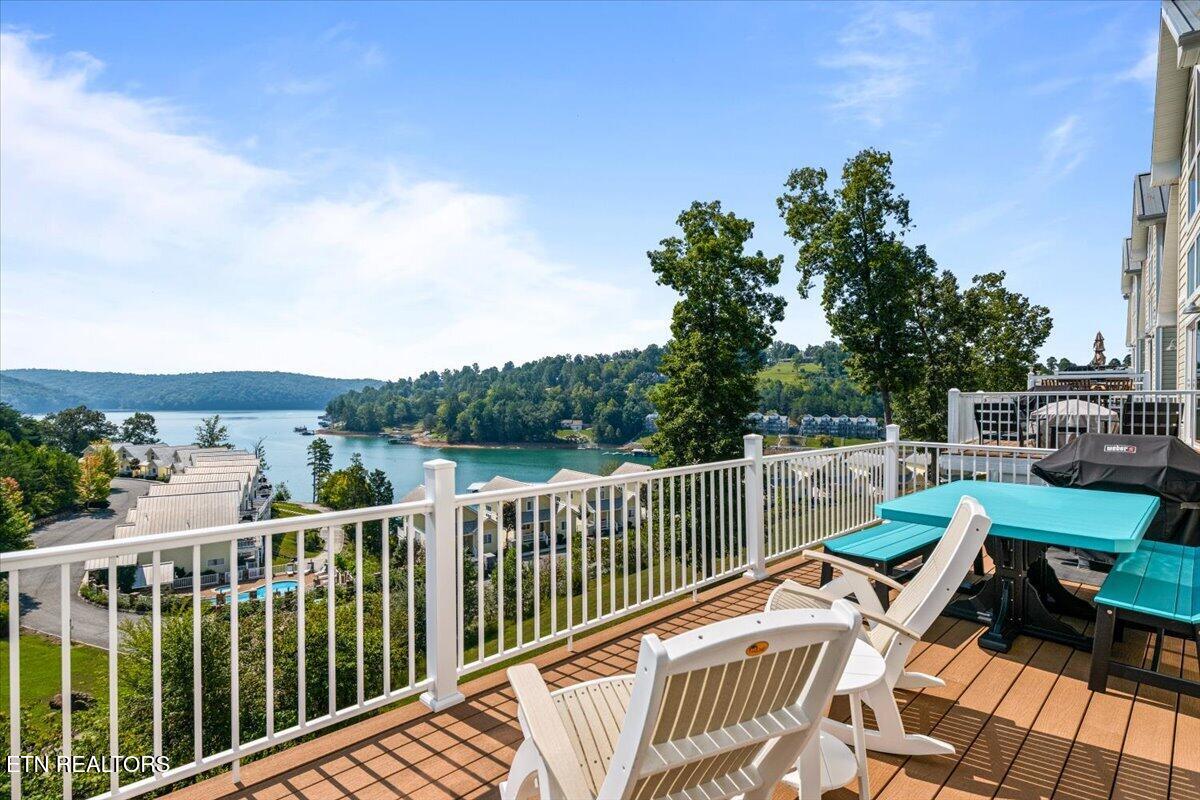 131 N Deer Village Lane Lafollette TN 37766