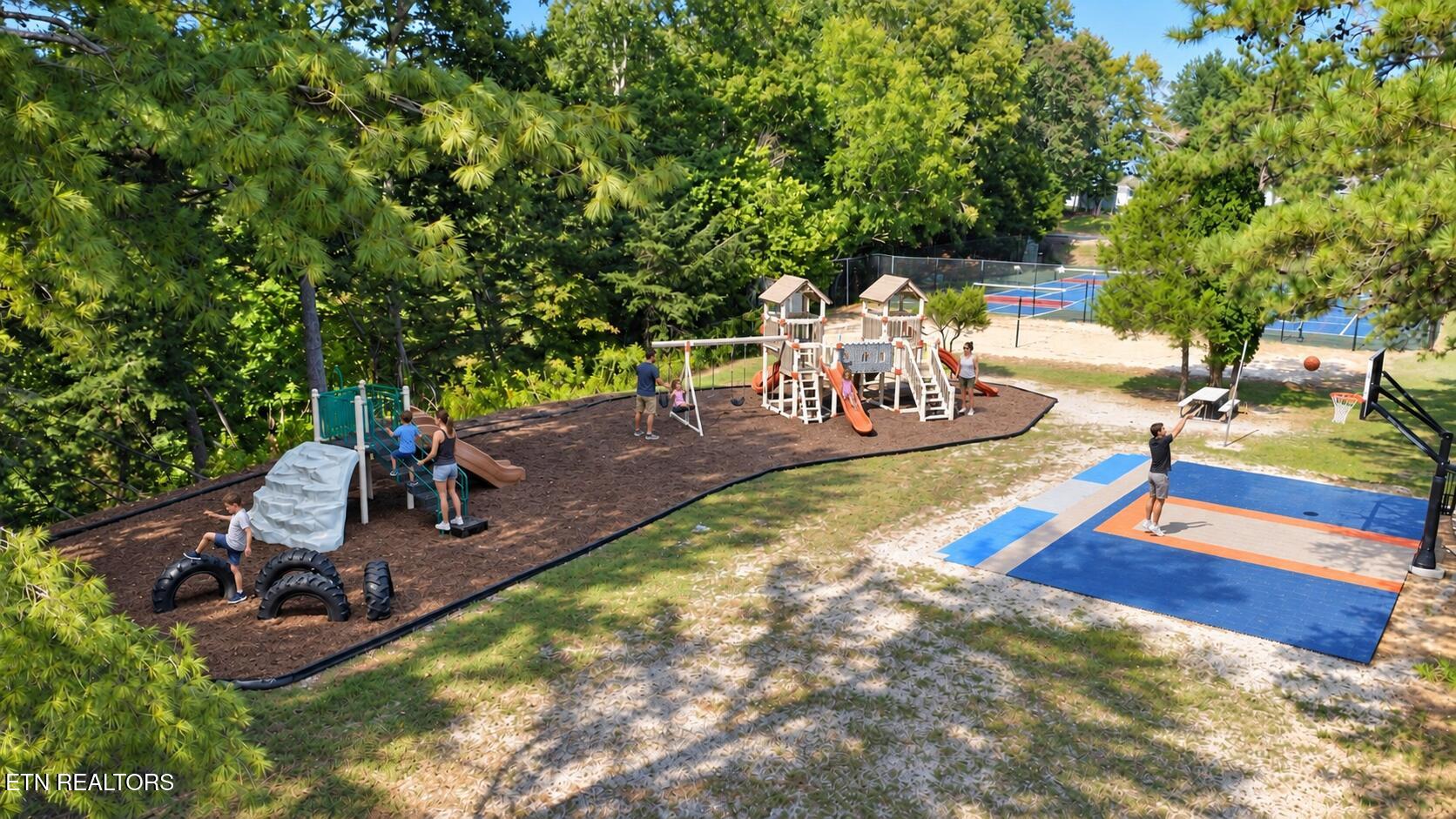 131 N Deer Village Lane Lafollette TN 37766