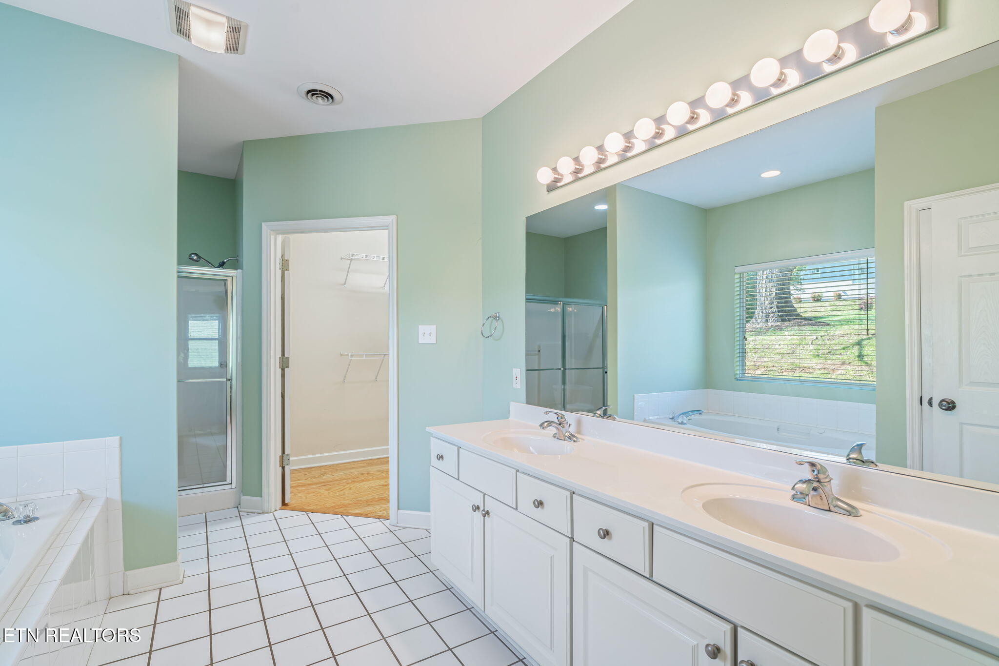 535 Glen Ives Way Knoxville TN 37919
