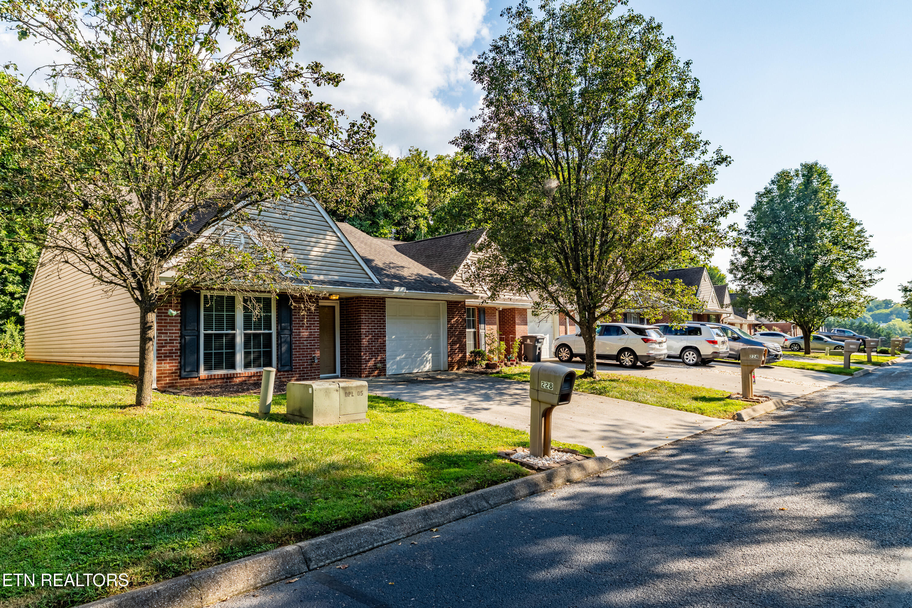 228 Dalton Place Way Knoxville TN 37912