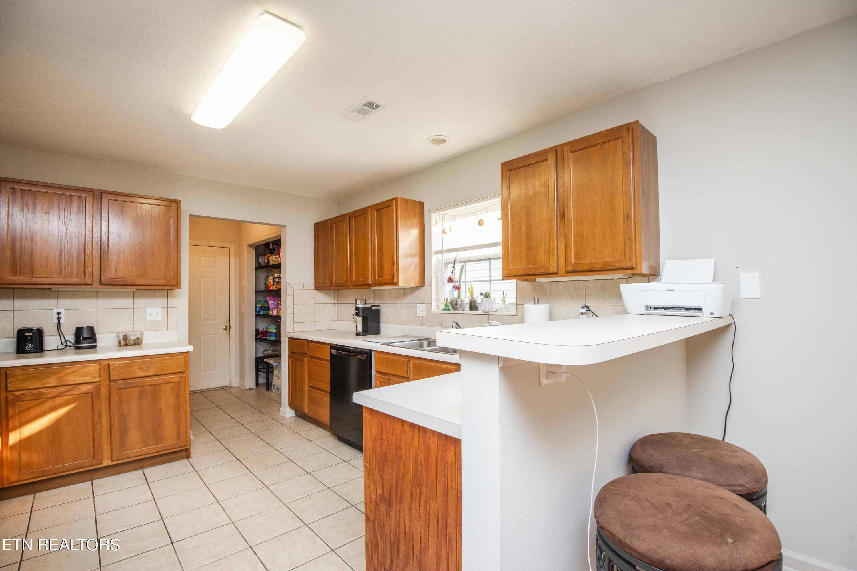 251 Eaton Village Trace Lenoir City TN 37771
