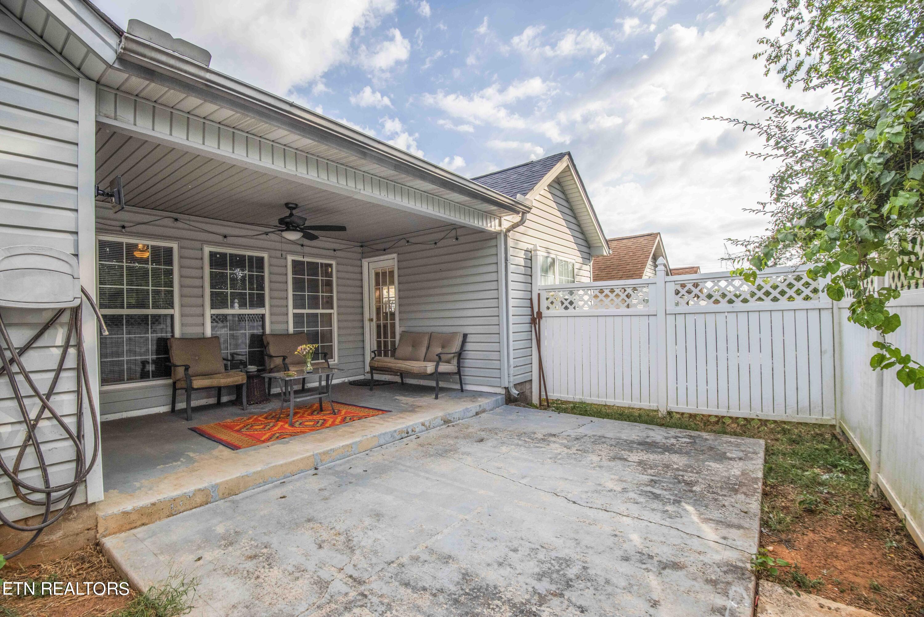 251 Eaton Village Trace Lenoir City TN 37771
