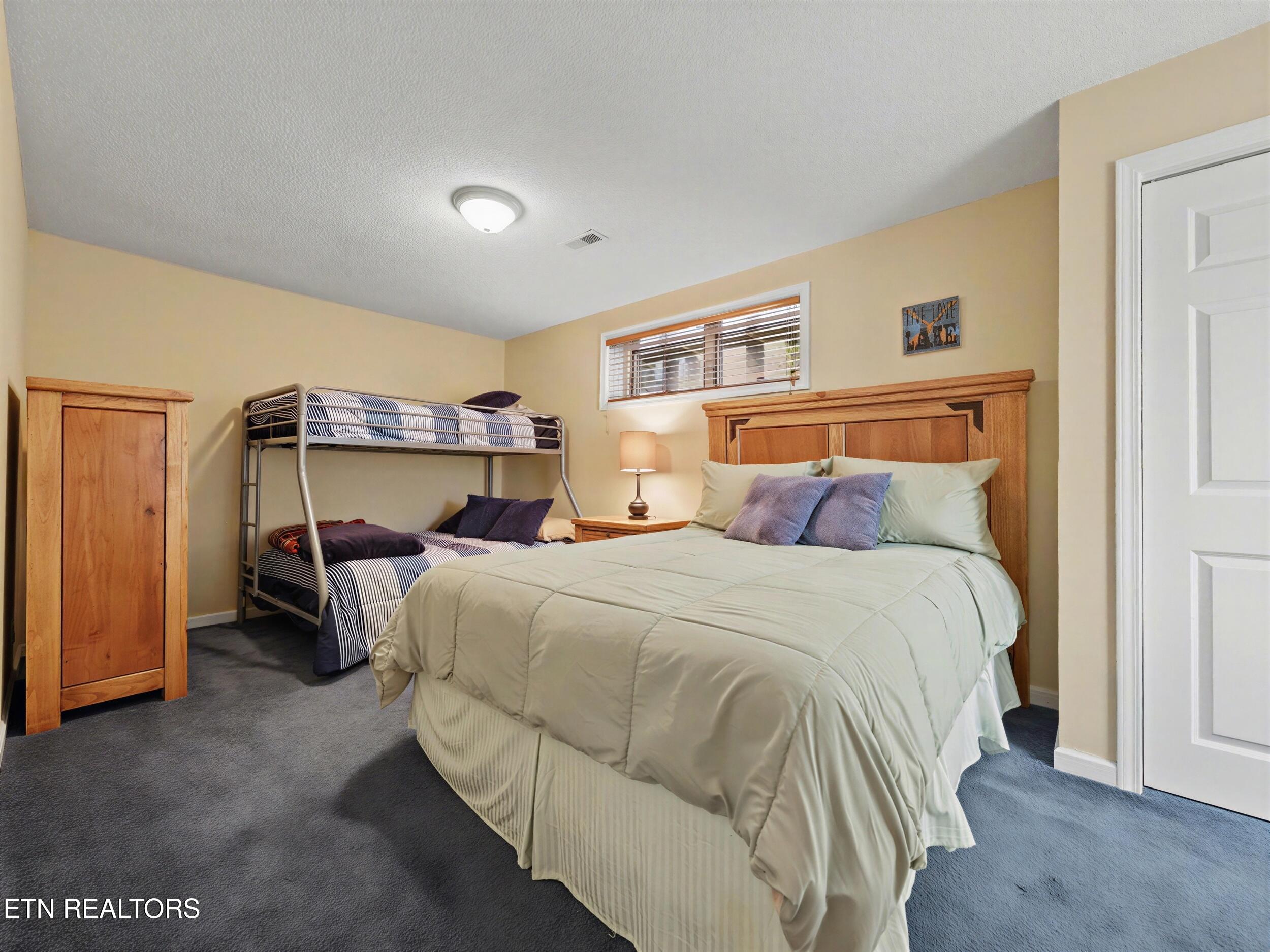 700 Shanghai Landing Lane Lafollette TN 37766