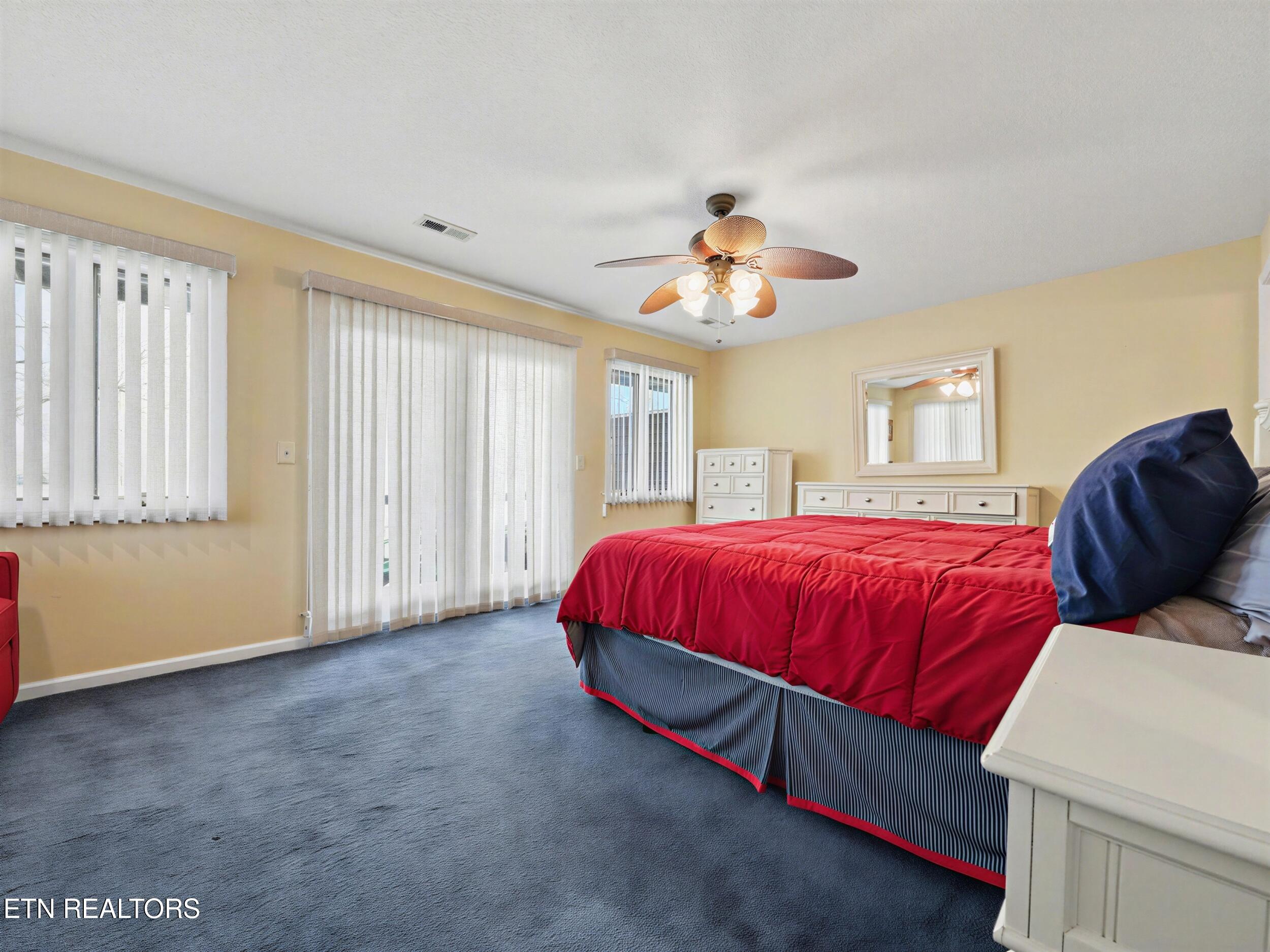 700 Shanghai Landing Lane Lafollette TN 37766