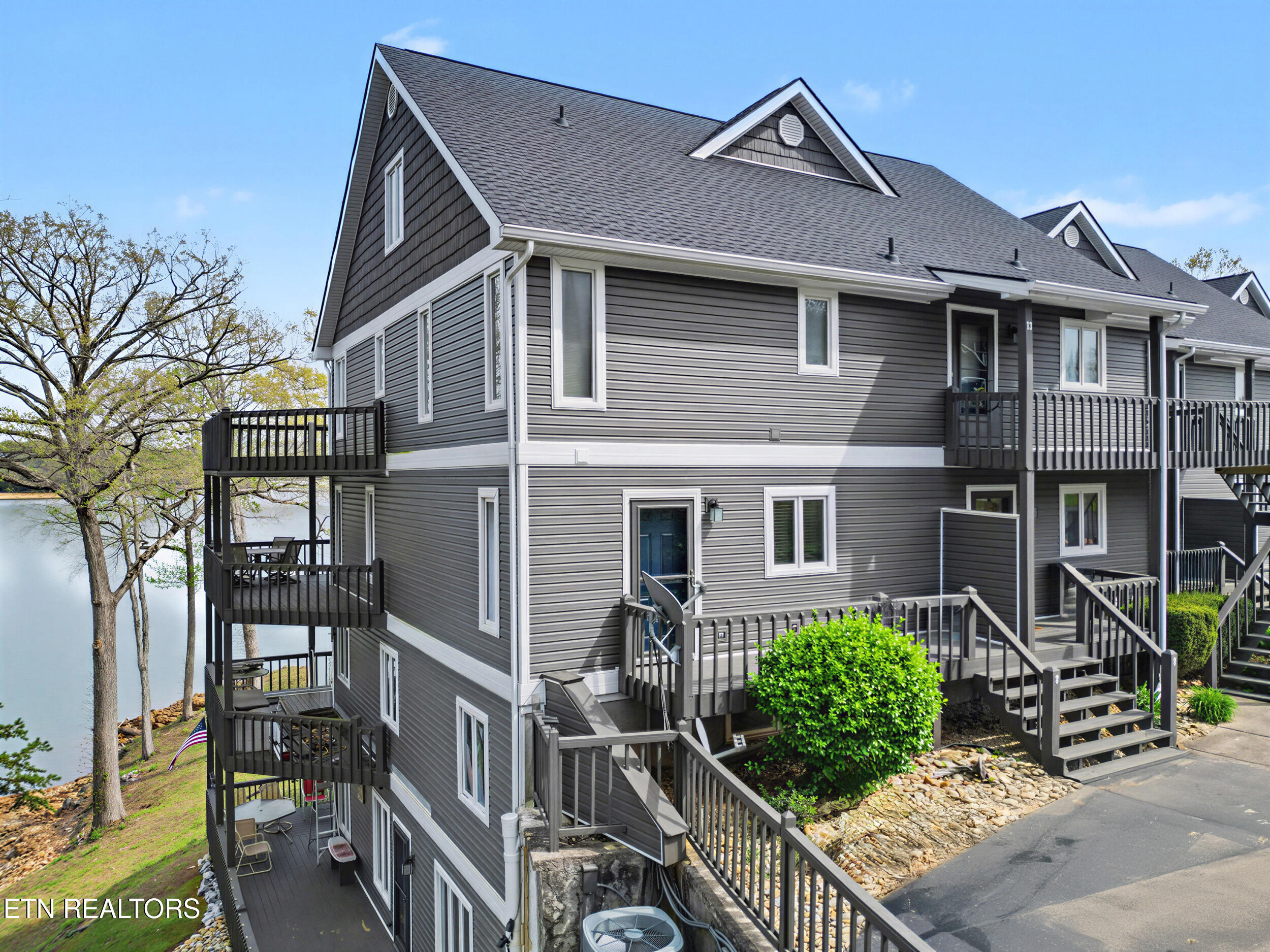 700 Shanghai Landing Lane Lafollette TN 37766