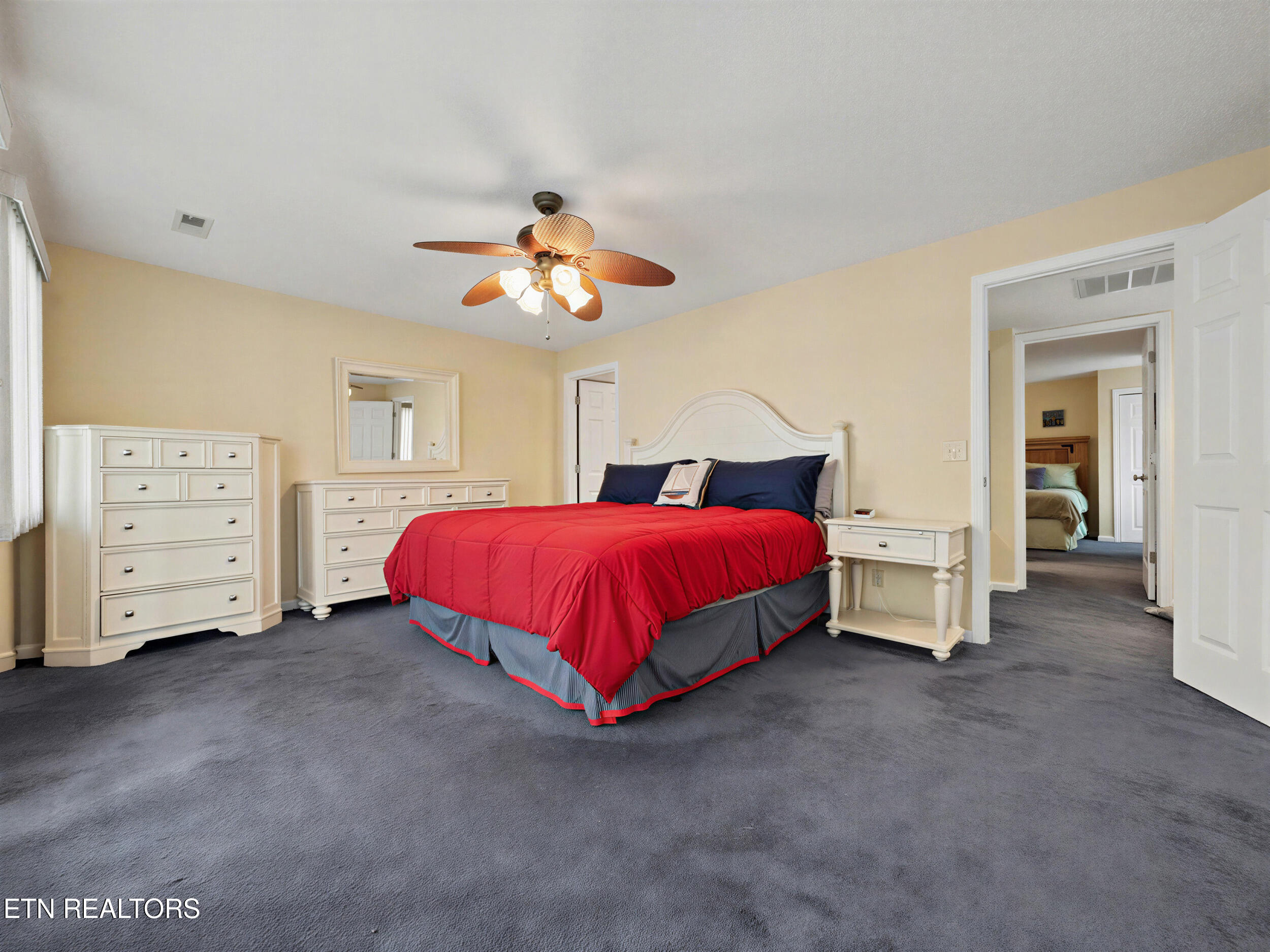 700 Shanghai Landing Lane Lafollette TN 37766