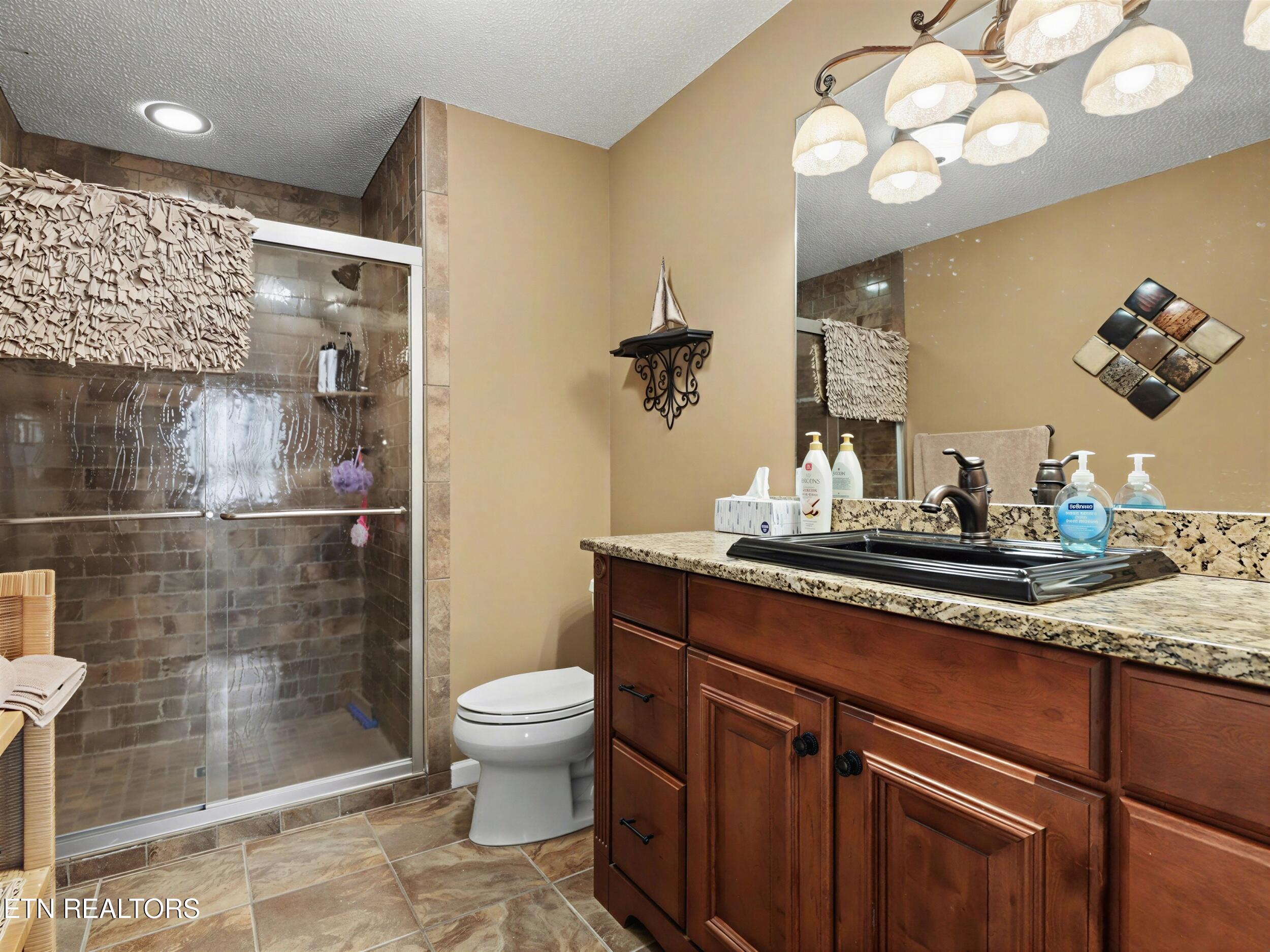 700 Shanghai Landing Lane Lafollette TN 37766