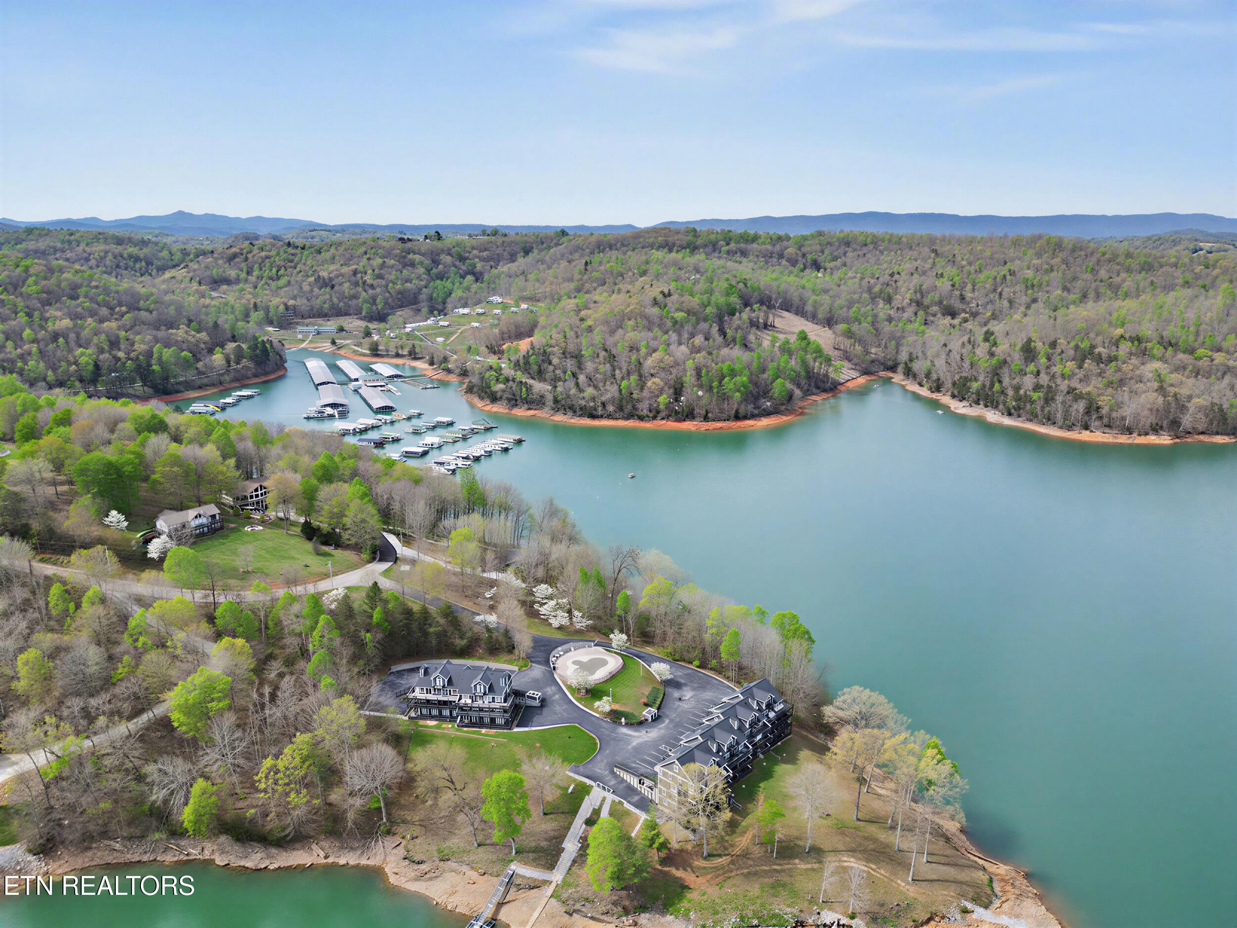 700 Shanghai Landing Lane Lafollette TN 37766