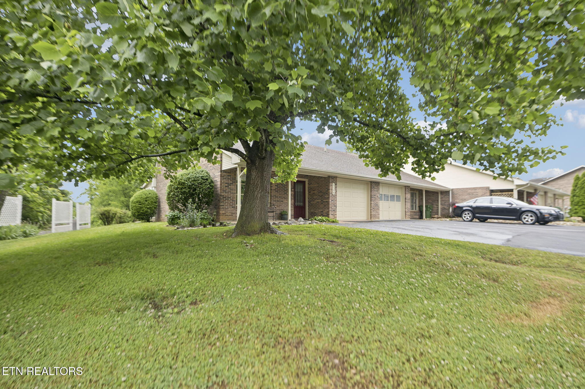 1134 Fielding Drive Maryville TN 37804
