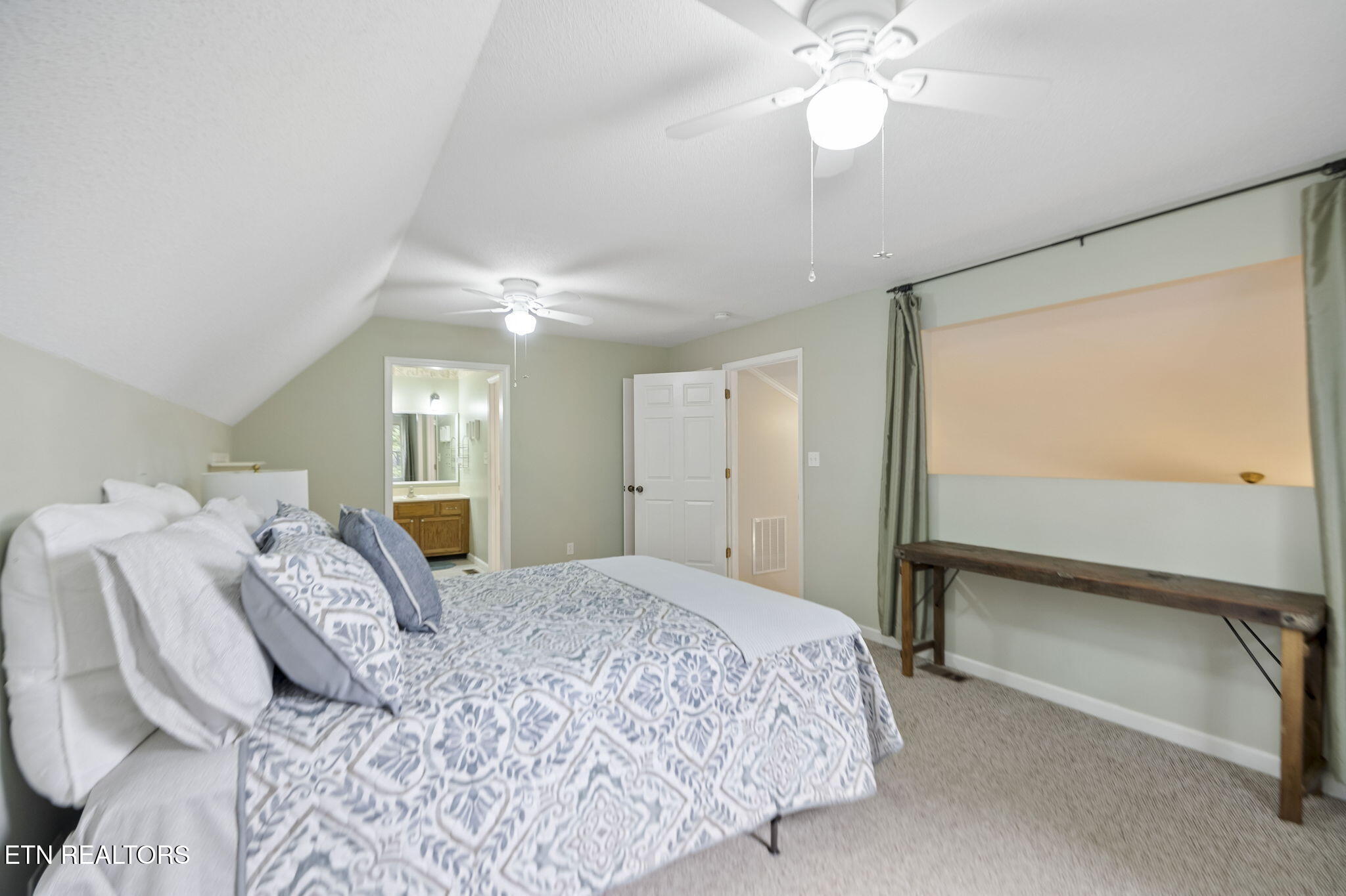 1134 Fielding Drive Maryville TN 37804