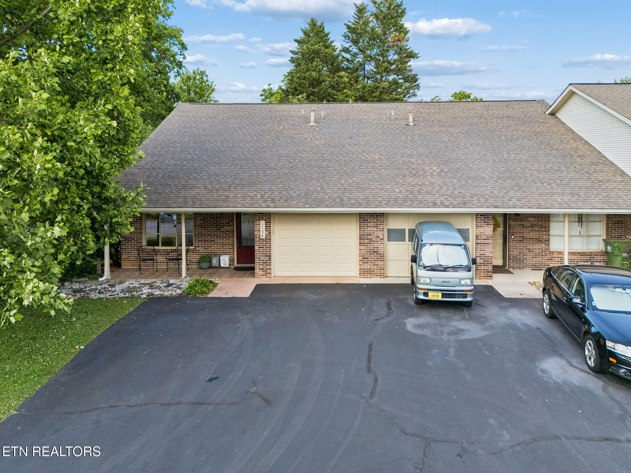 1134 Fielding Drive Maryville TN 37804