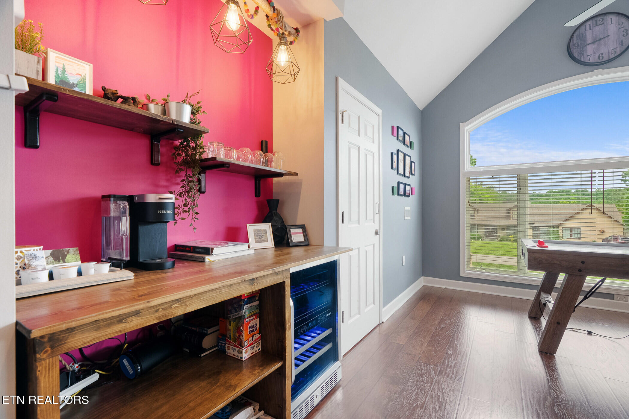643 River Place Way Sevierville TN 37862