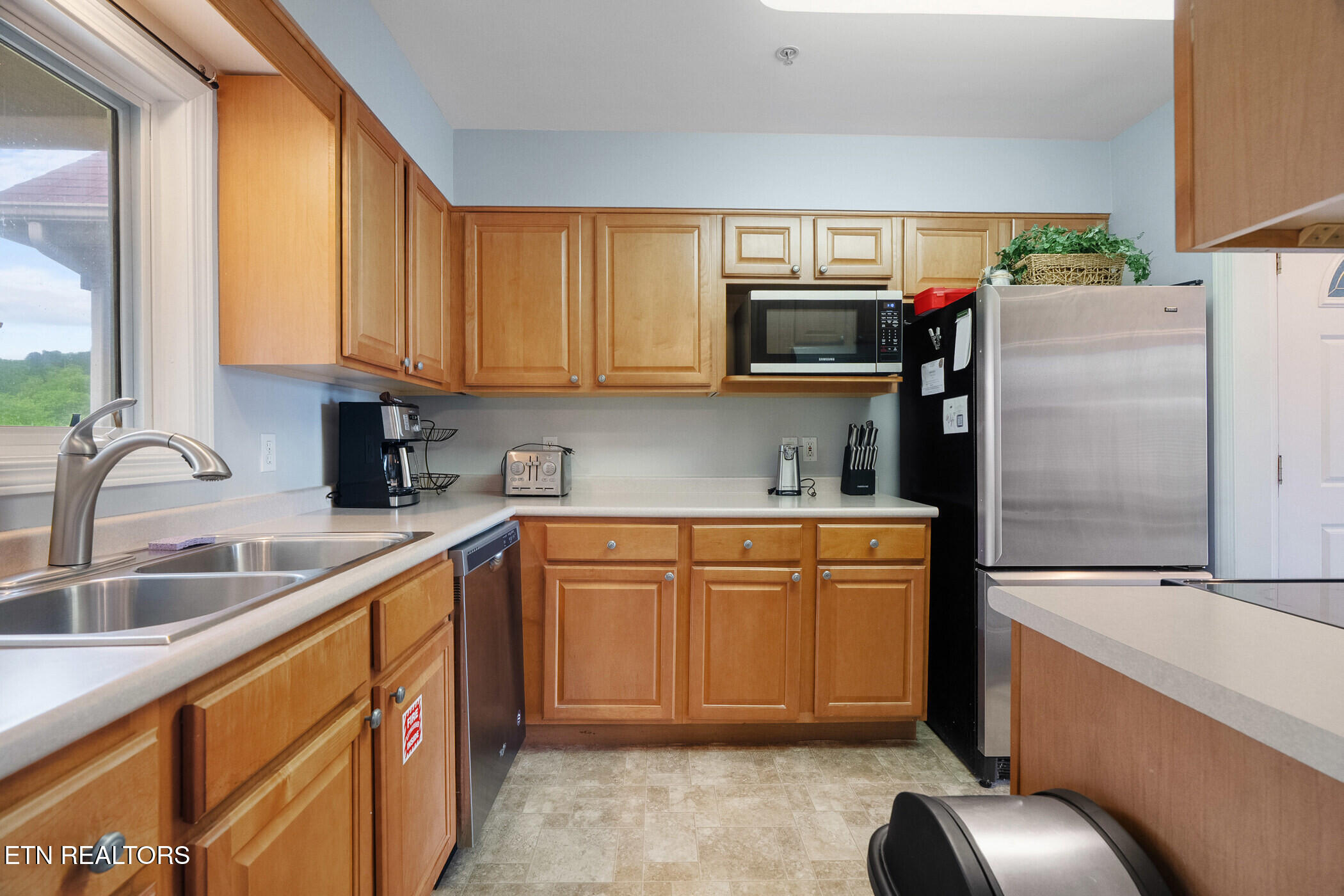 643 River Place Way Sevierville TN 37862