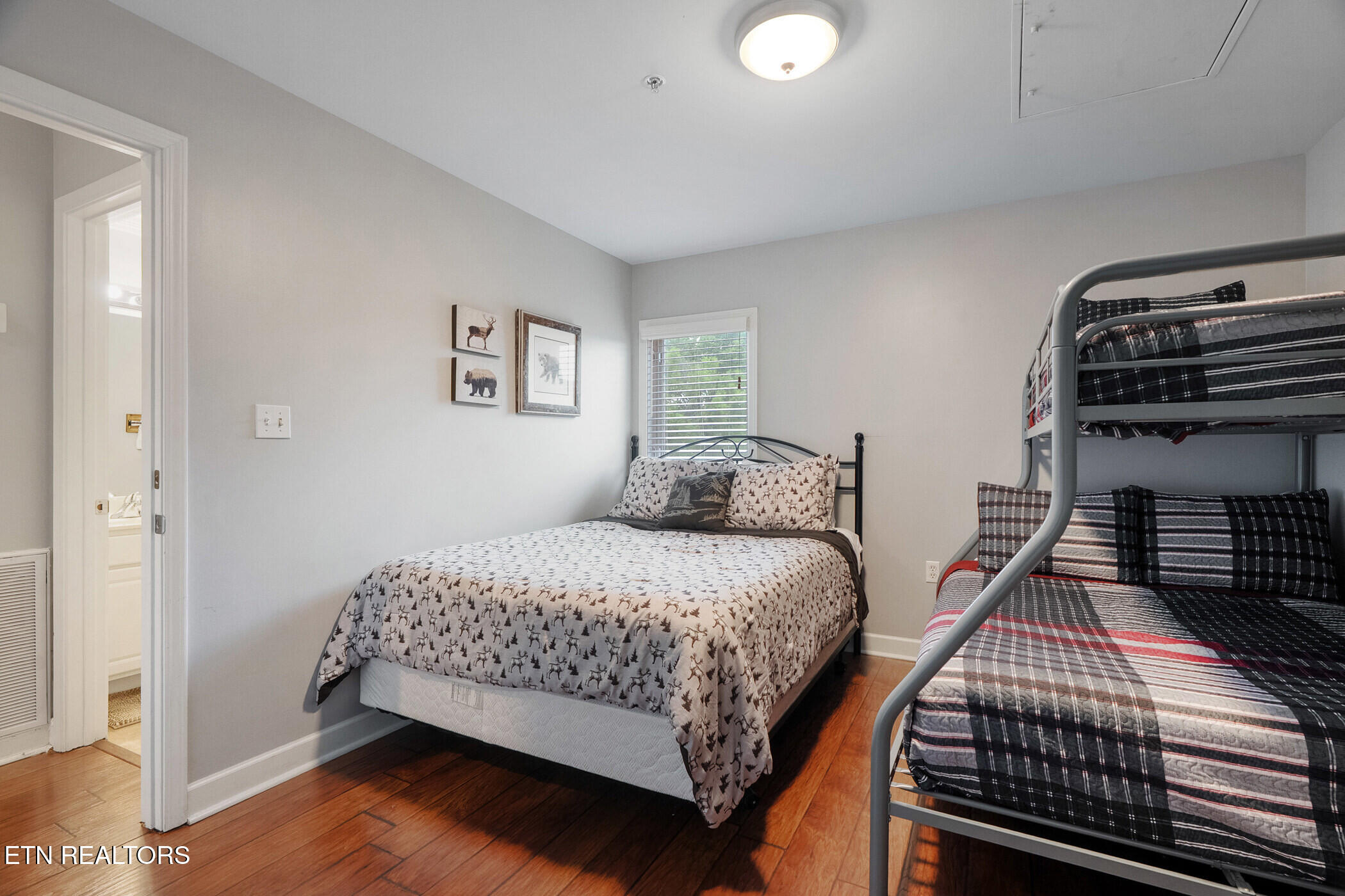 643 River Place Way Sevierville TN 37862