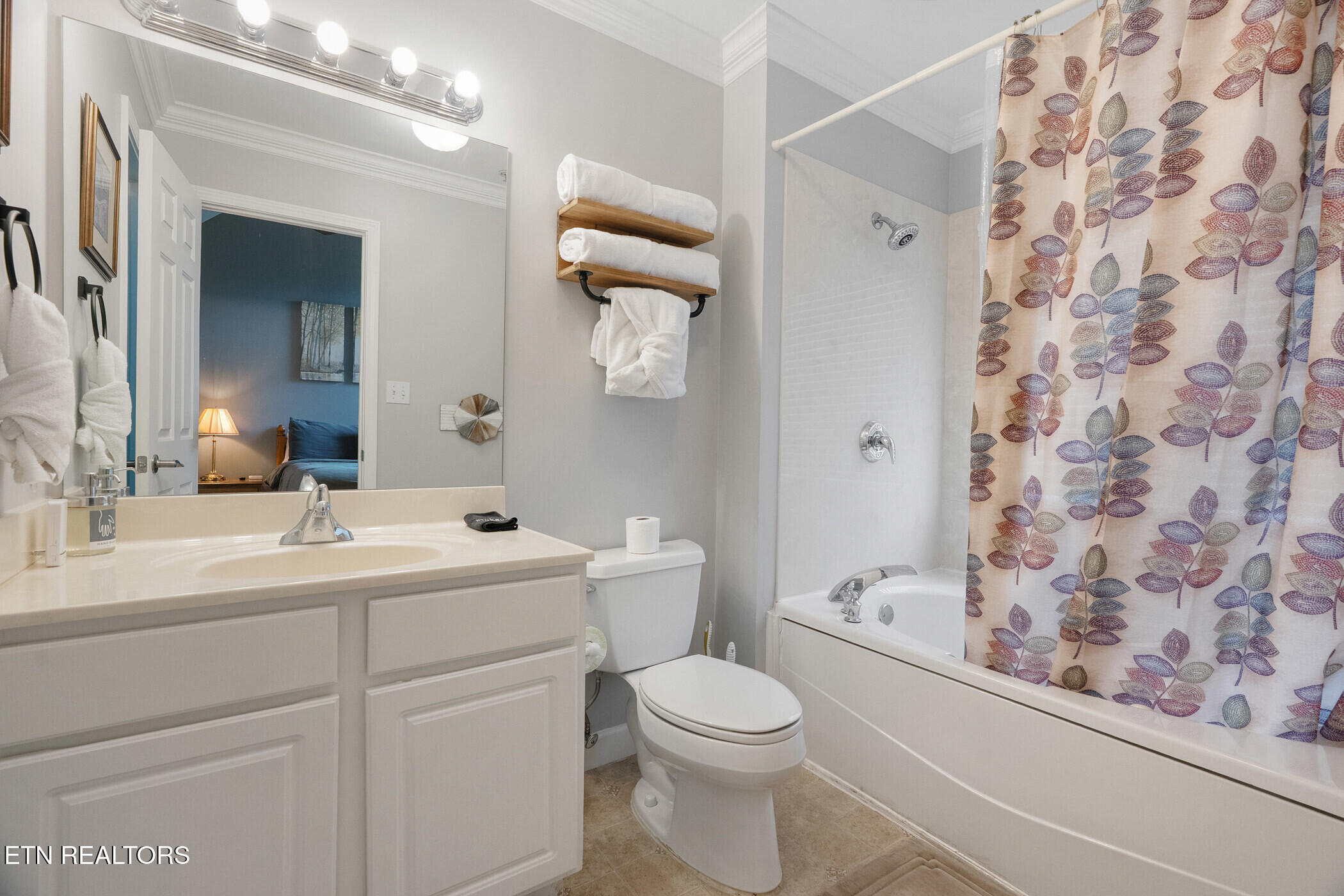 643 River Place Way Sevierville TN 37862