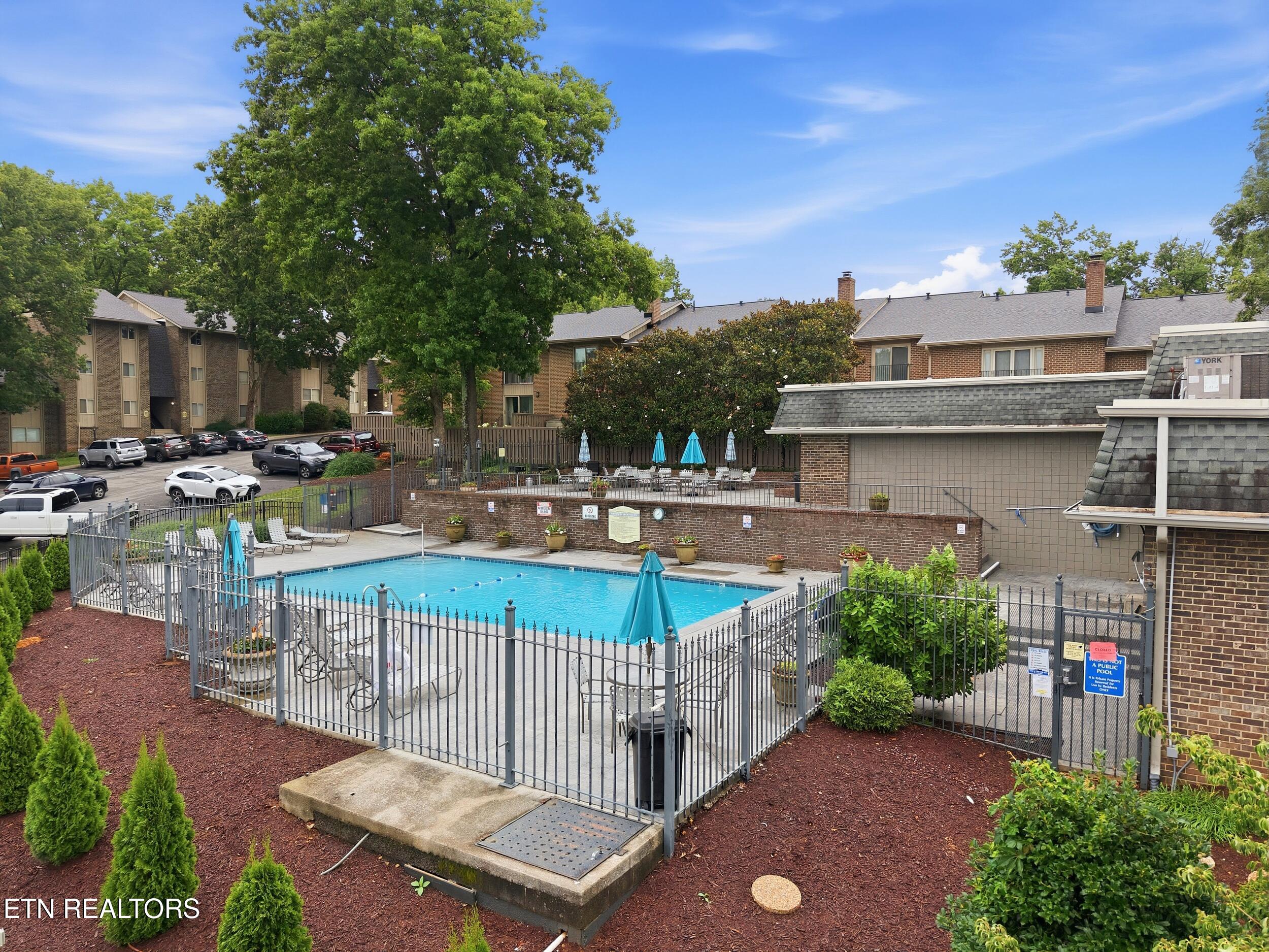 3636 Taliluna Avenue Knoxville TN 37919