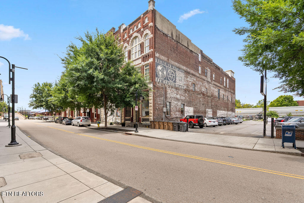 129 W Jackson Avenue Knoxville TN 37902